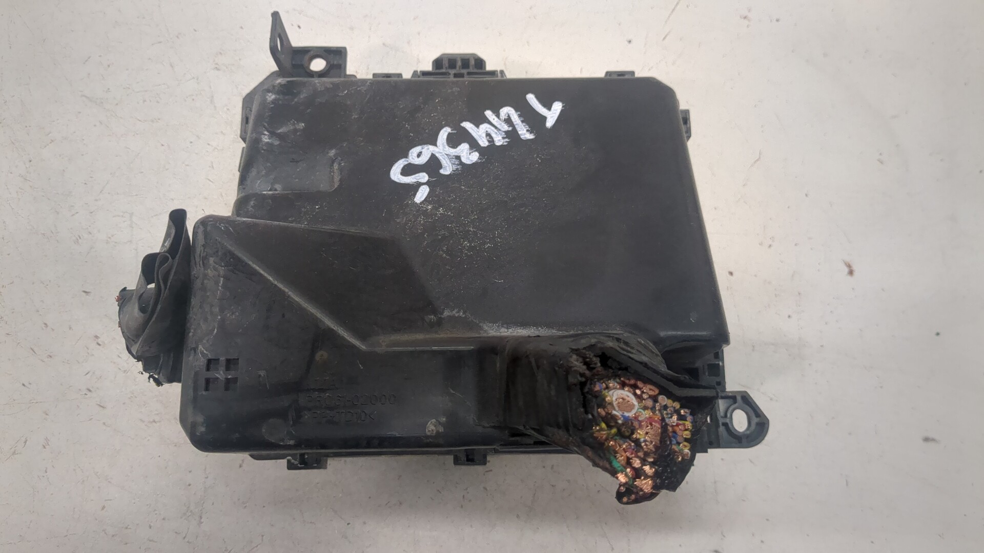 Блок предохранителей