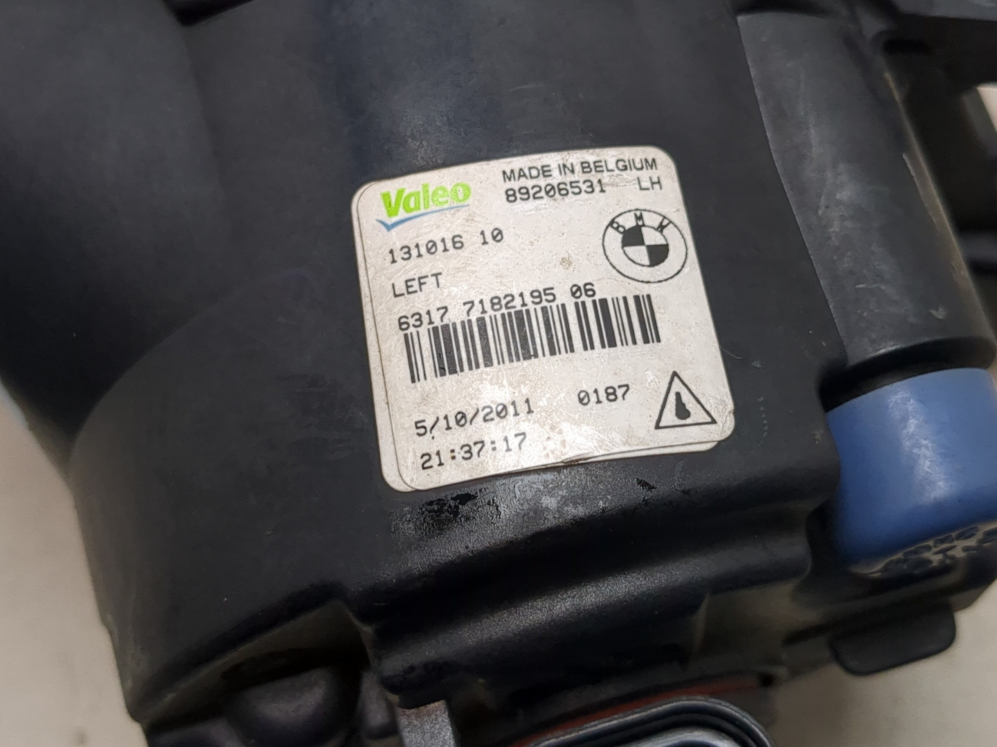 Фара противотуманная левая