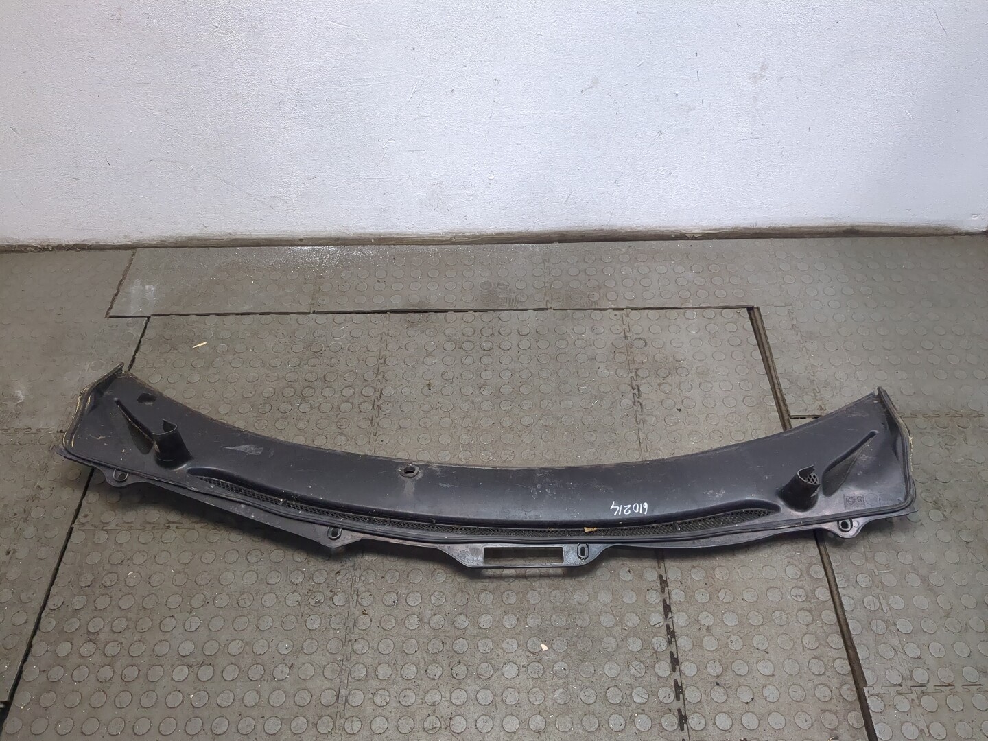 Решетка стеклоочистителей (Жабо)