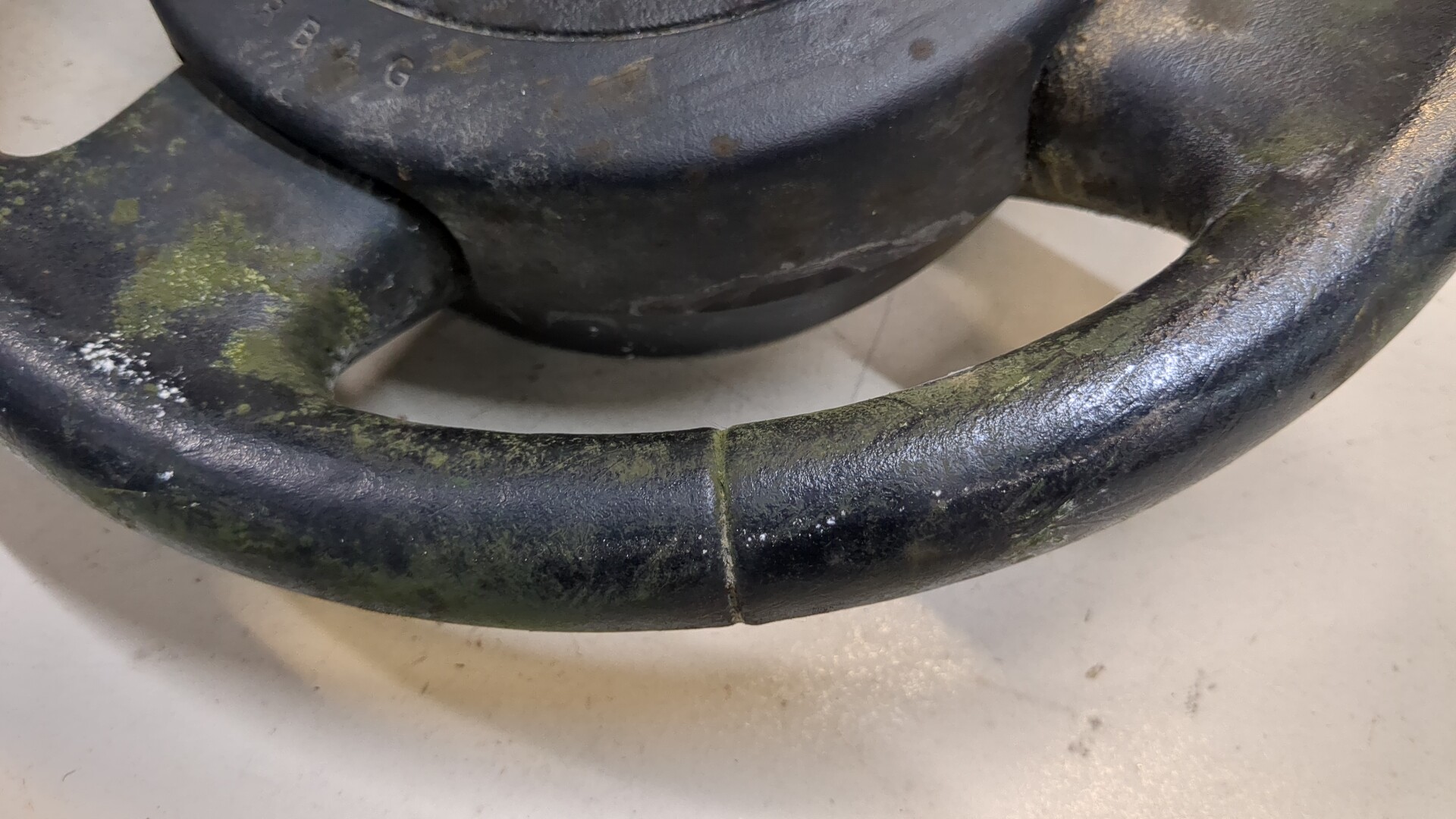 Рулевое колесо (руль)