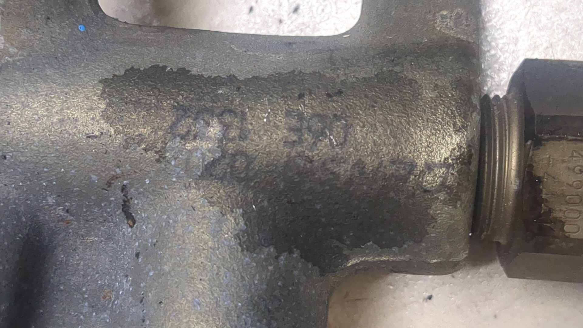 Рейка топливная (рампа)