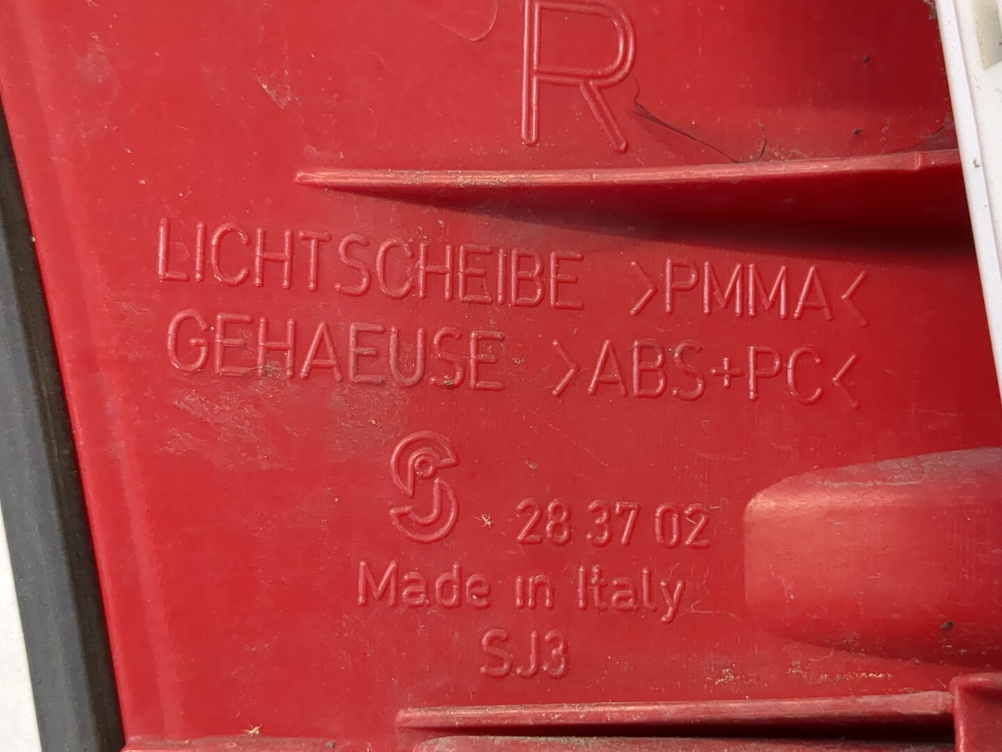 Фонарь задний правый