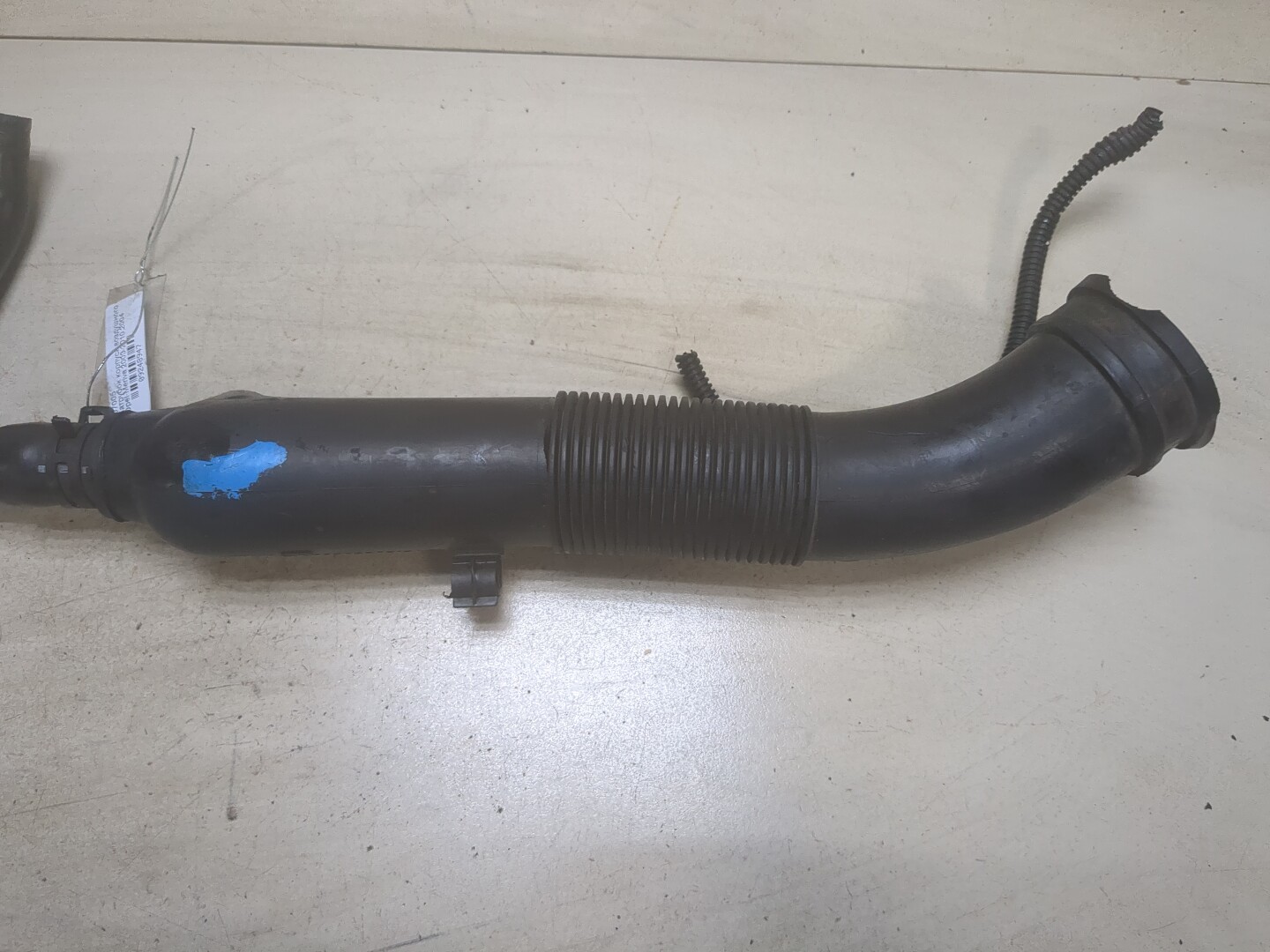 Патрубок воздушного фильтра