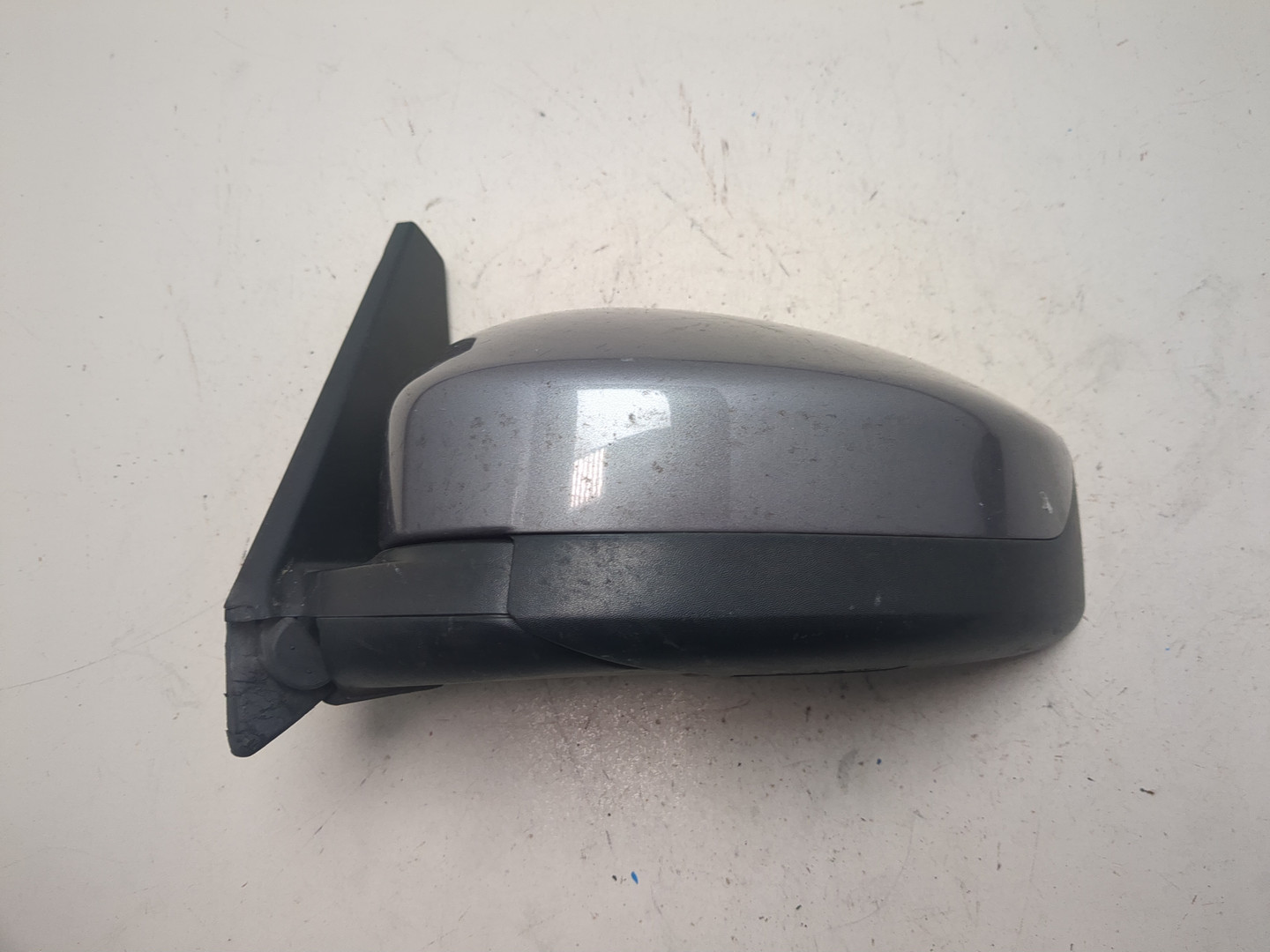 Зеркало левое электрическое