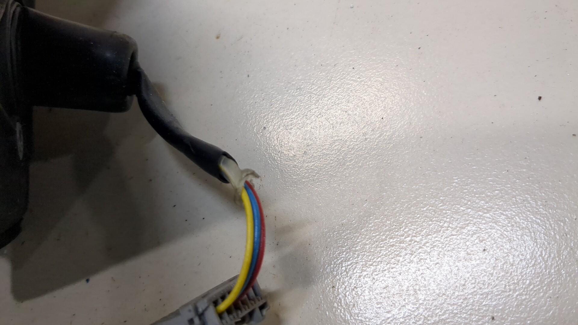 Зеркало правое электрическое