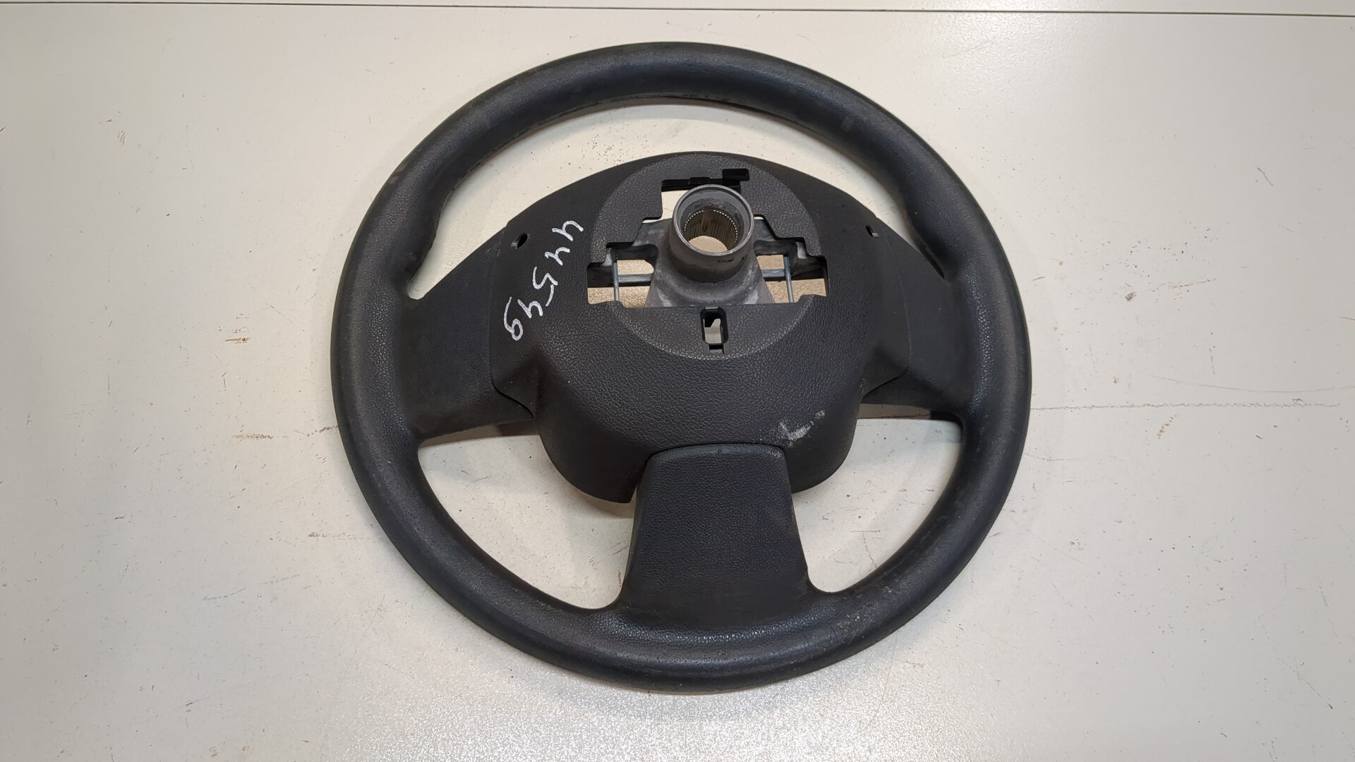 Рулевое колесо (руль)