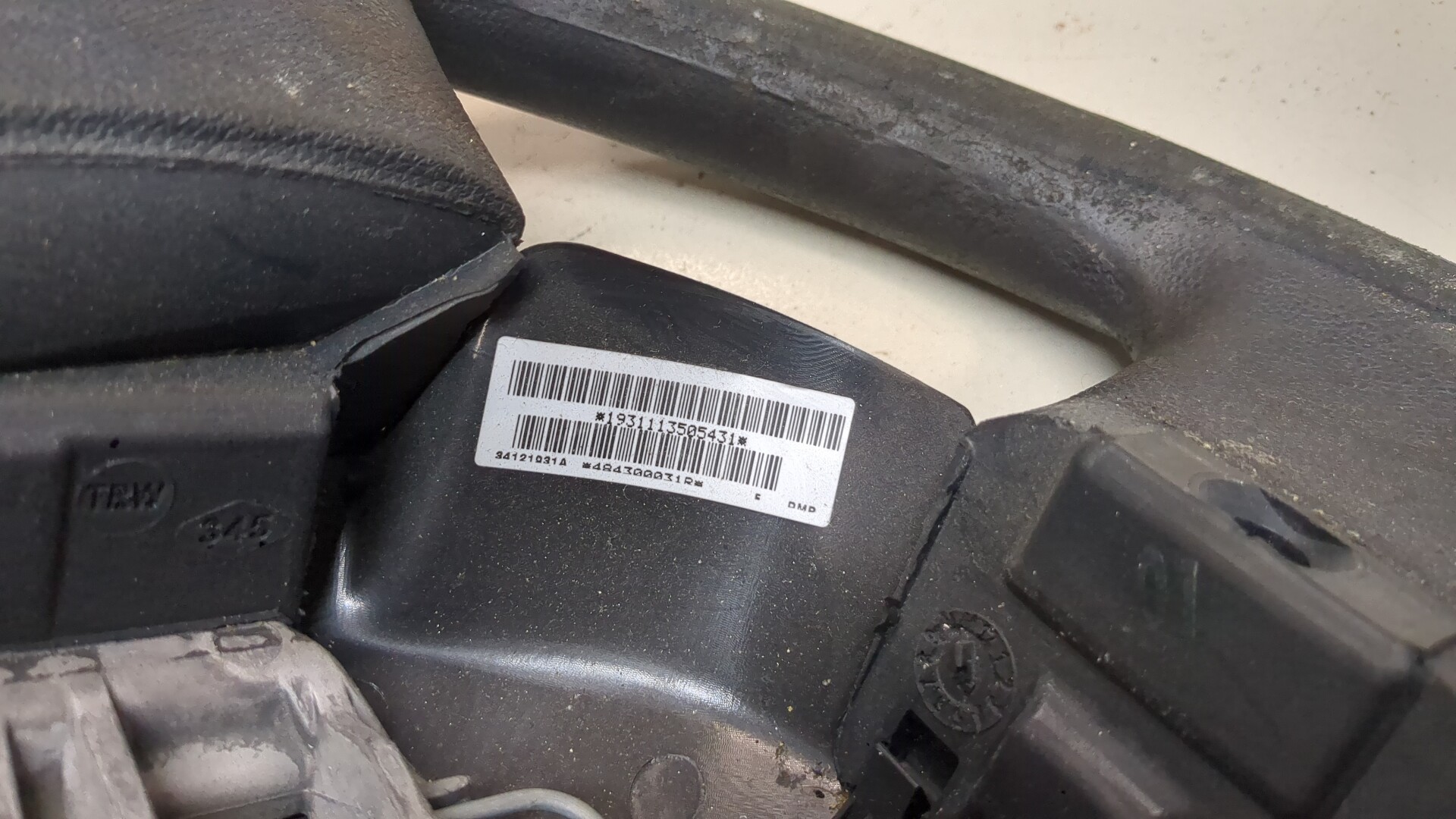 Рулевое колесо (руль)