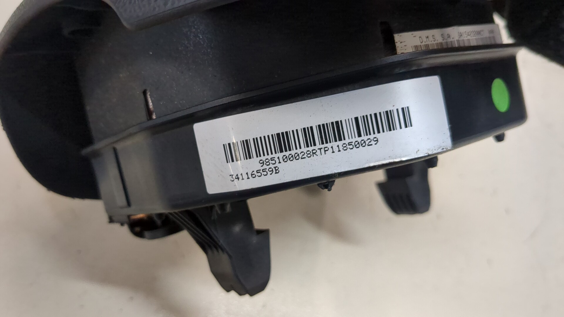 Подушка безопасности в рулевое колесо