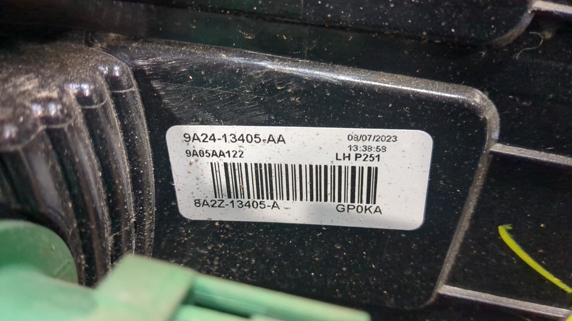 Фонарь задний левый