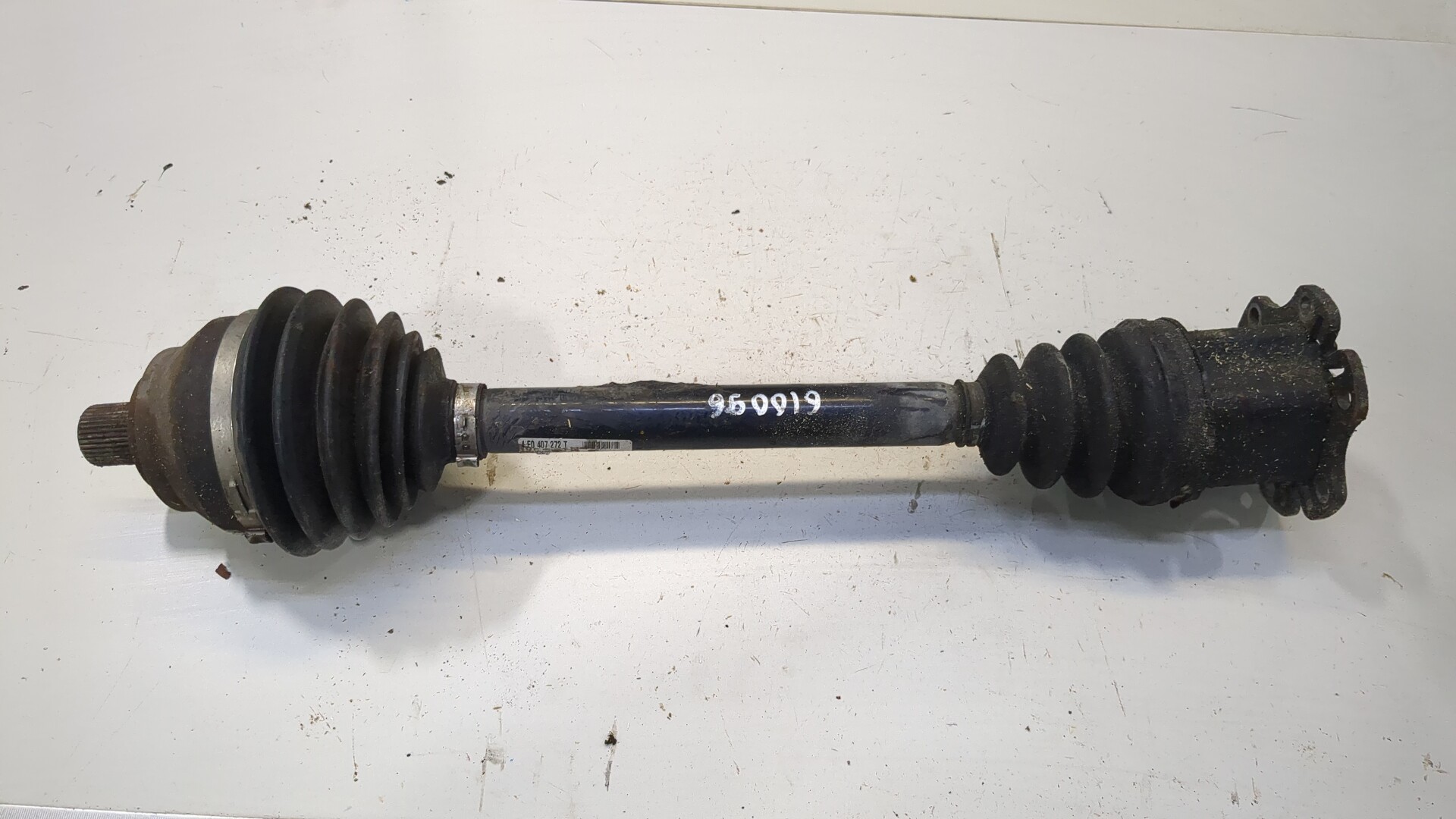 Полуось передняя правая