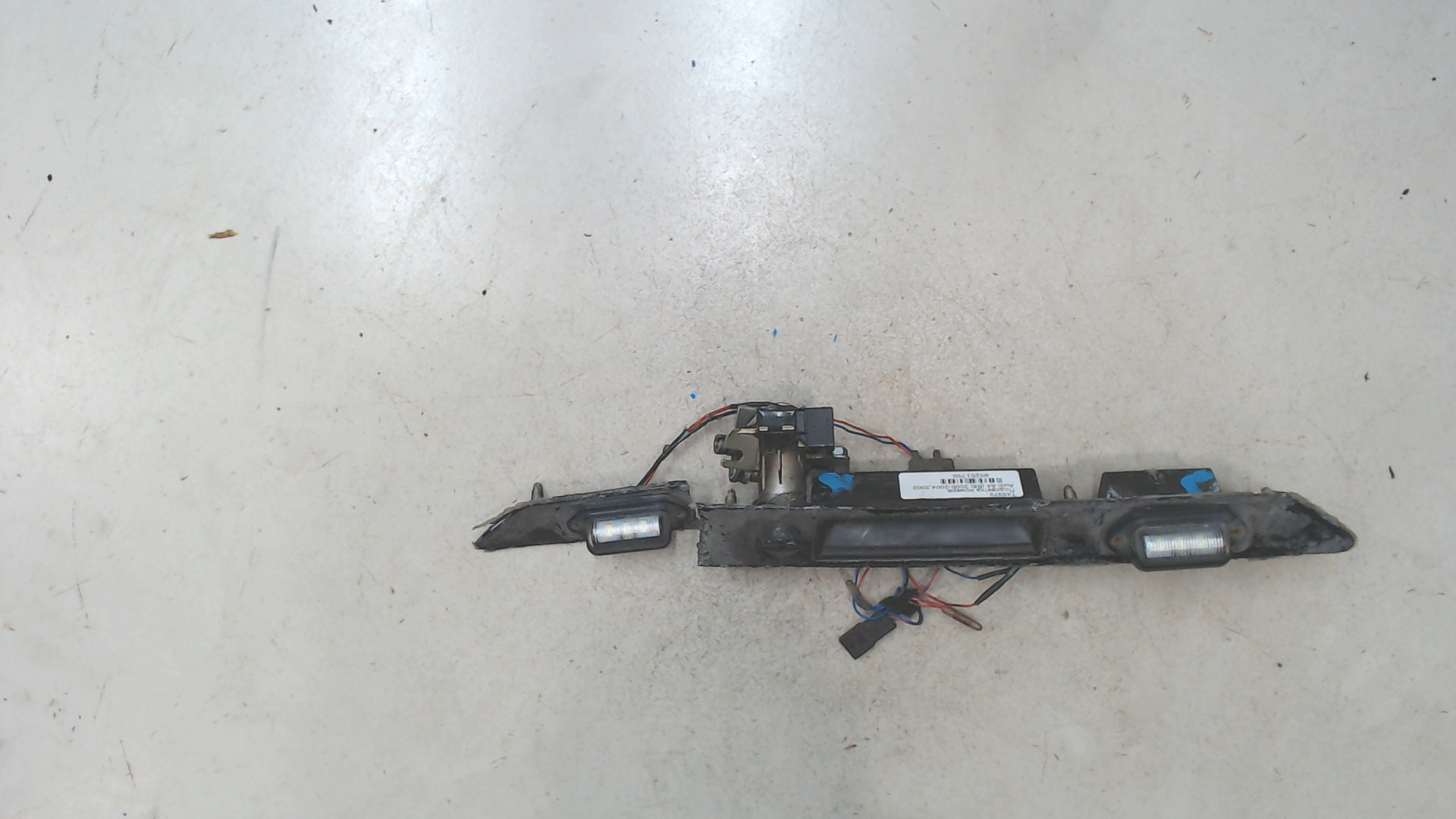 Фонарь подсветки номера