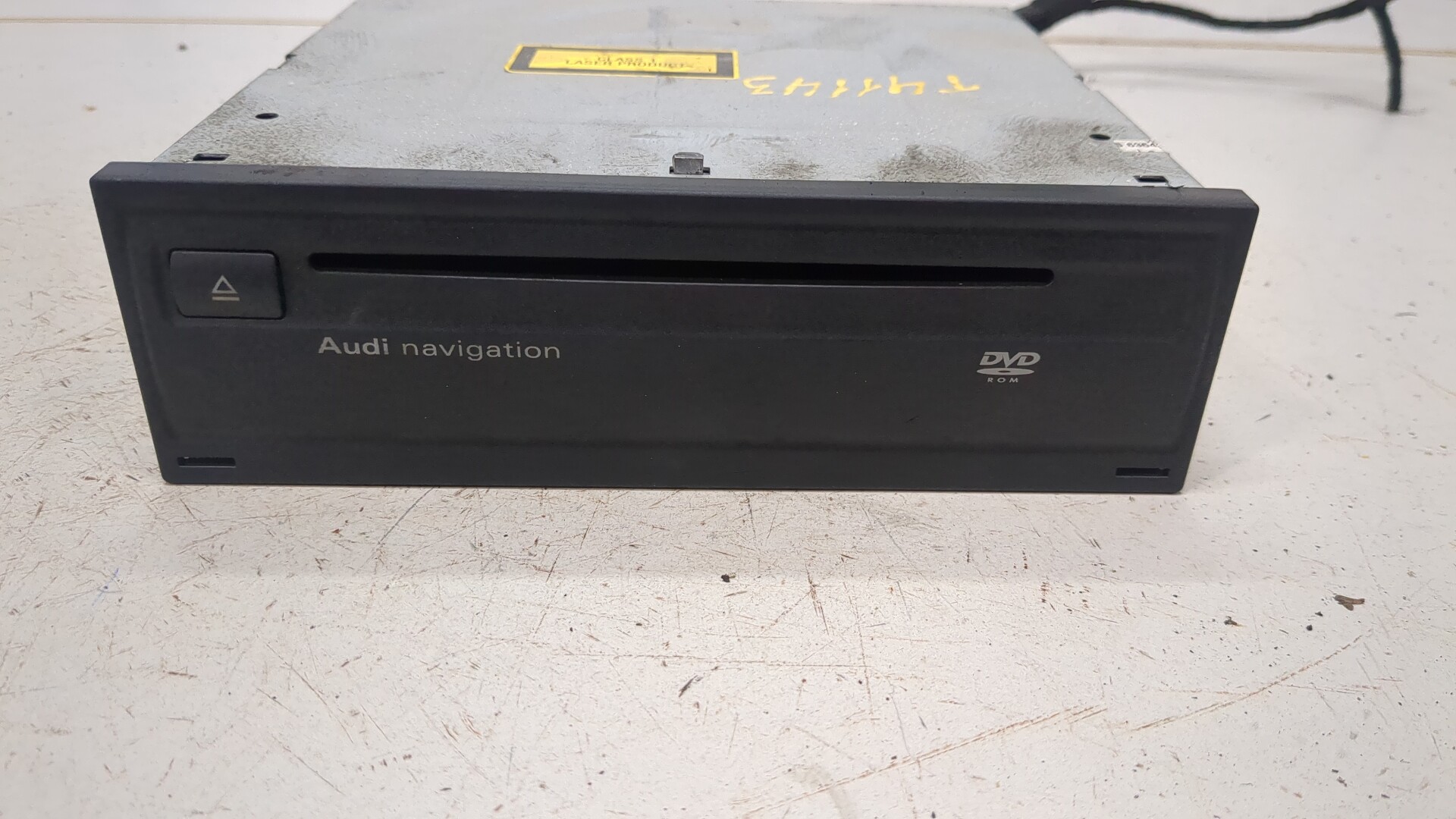 Проигрыватель CD/DVD