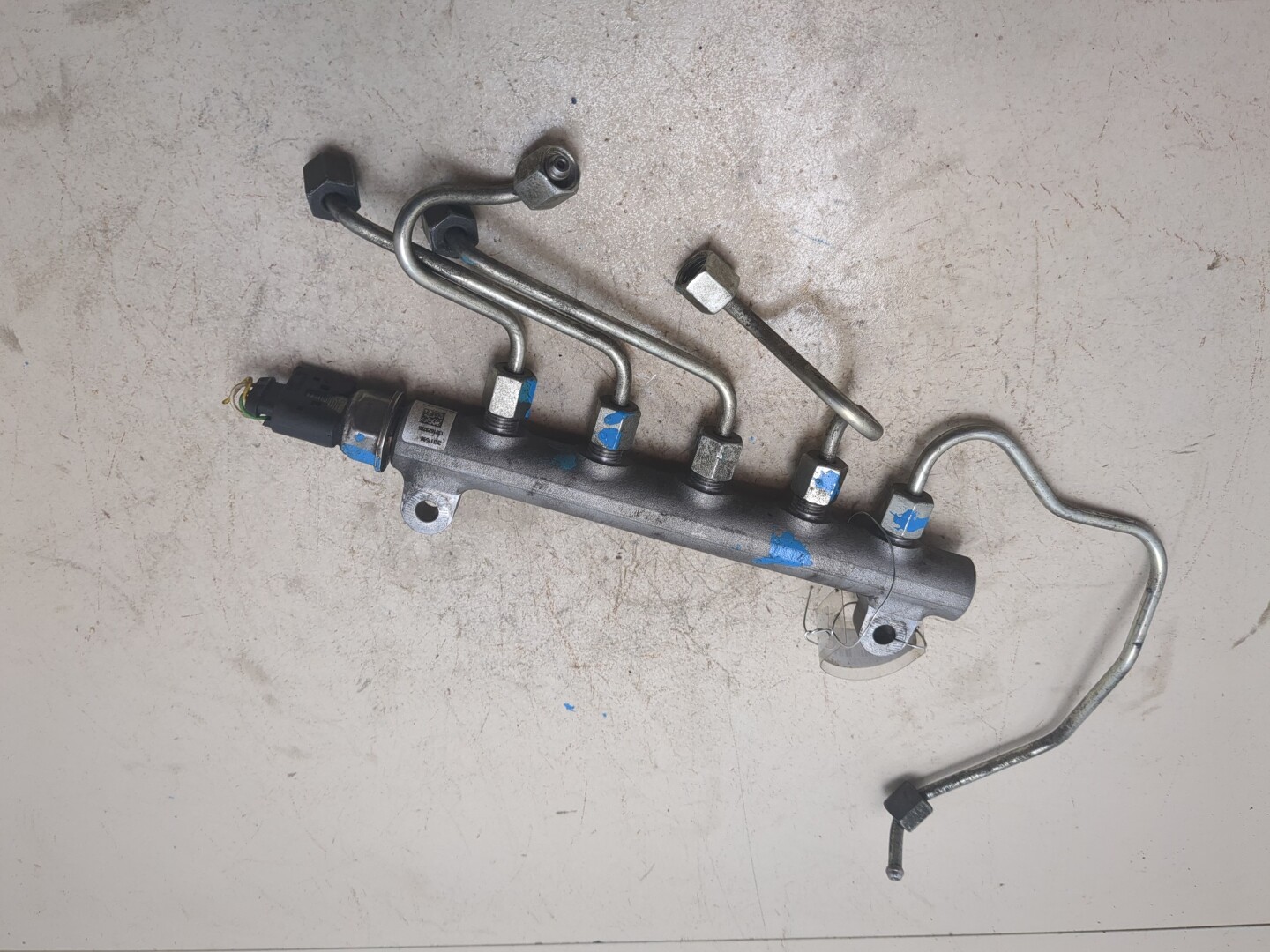 Рейка топливная (рампа)