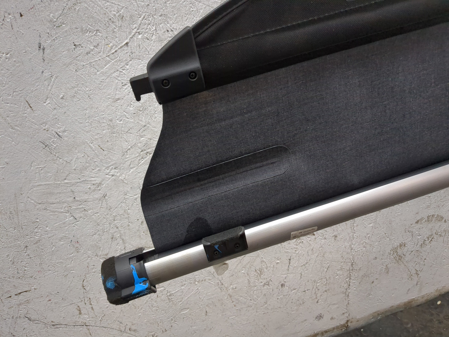 Шторка багажника