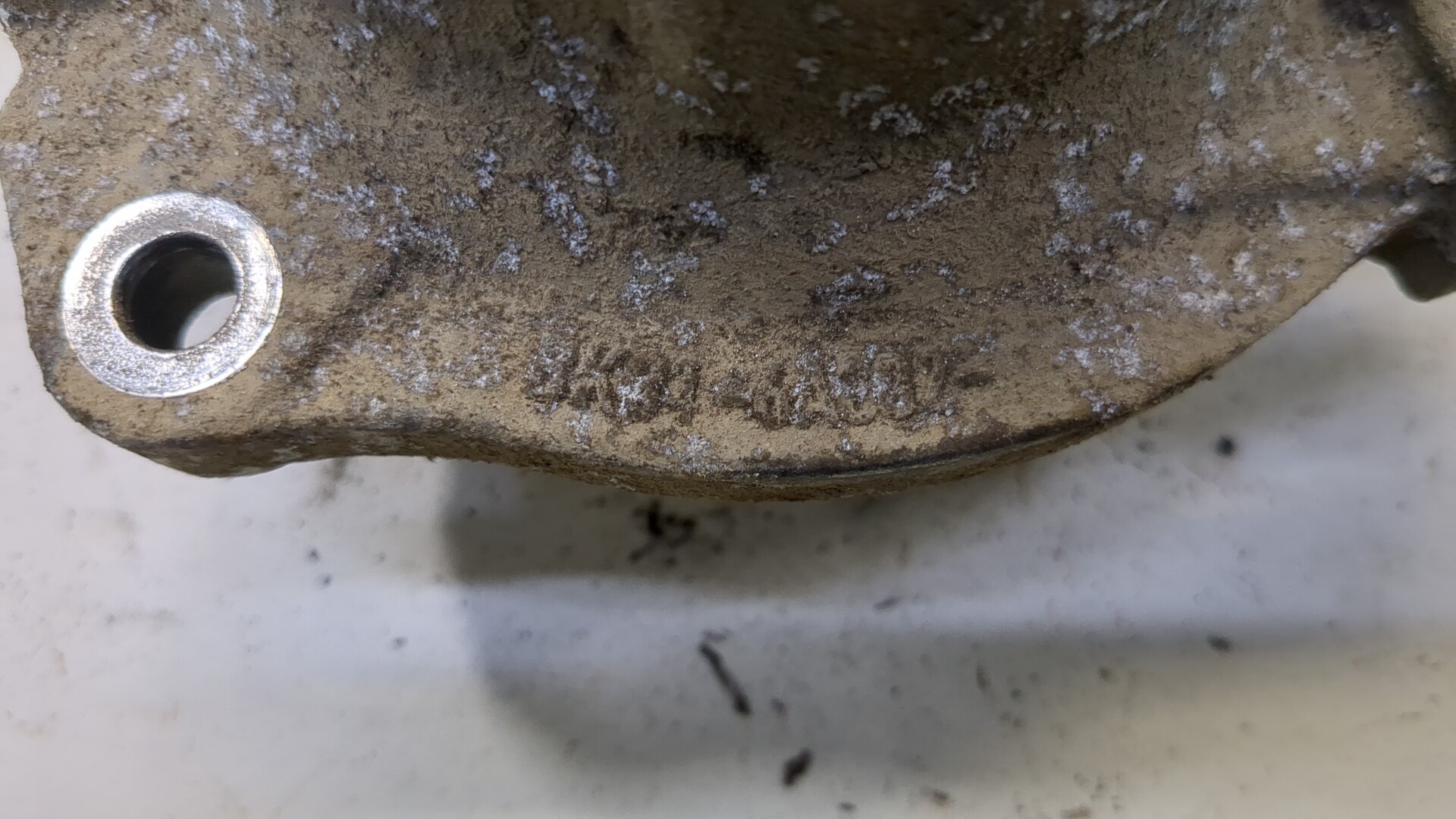 Опора двигателя