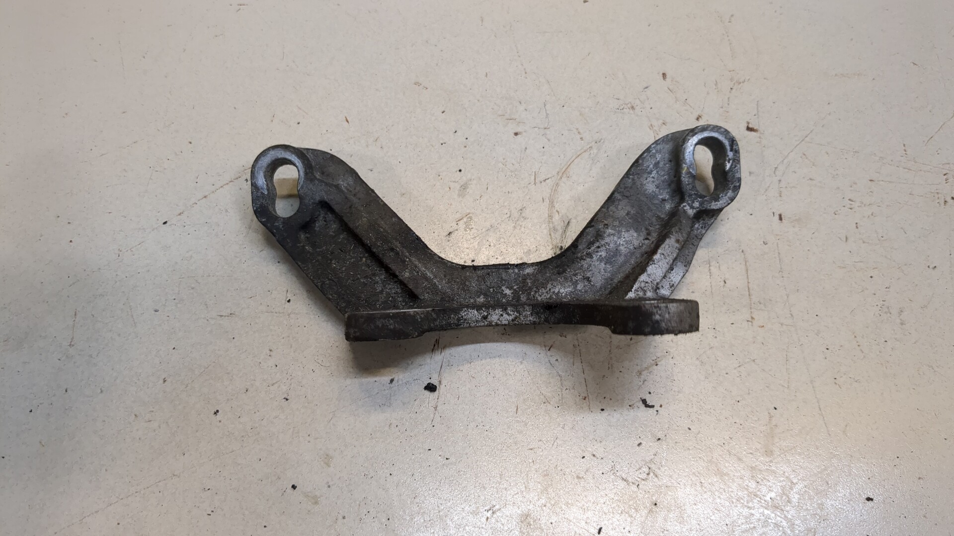 Кронштейн редуктора