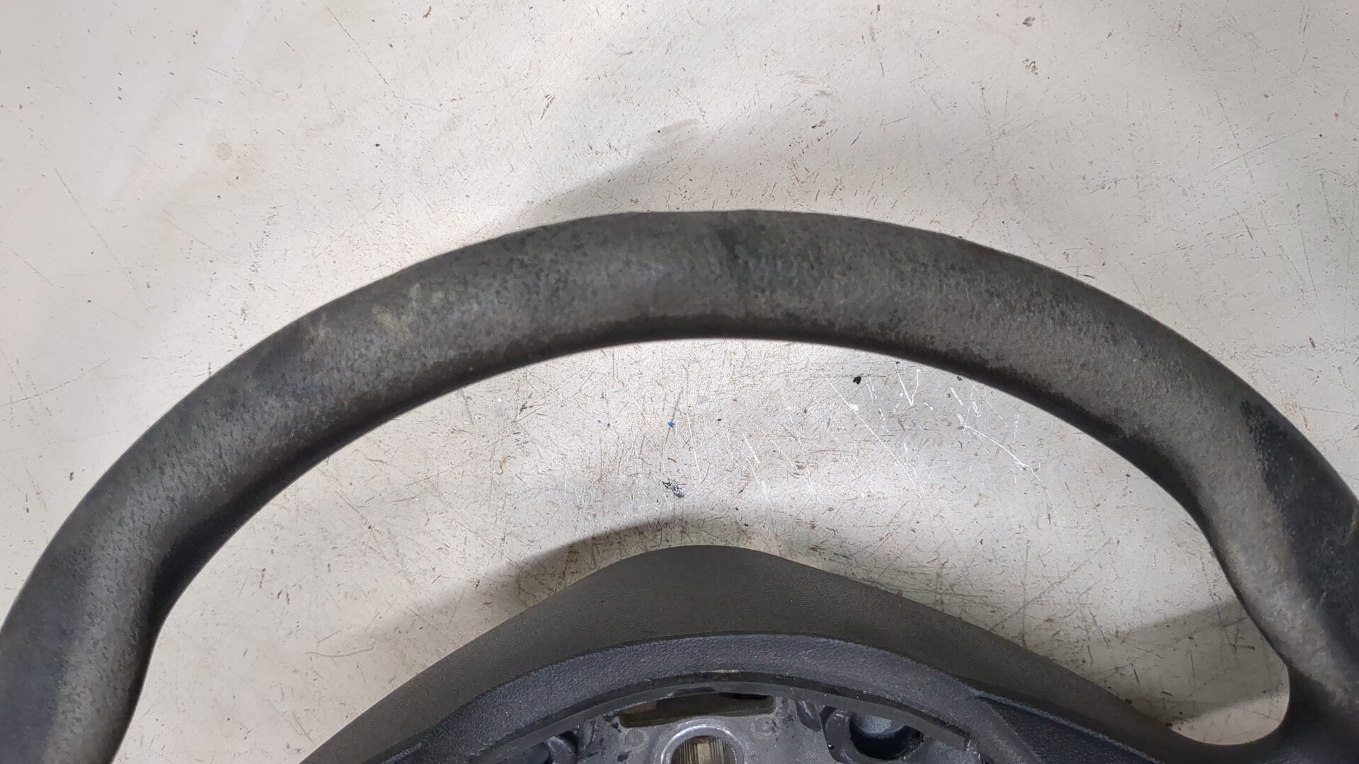 Рулевое колесо (руль)