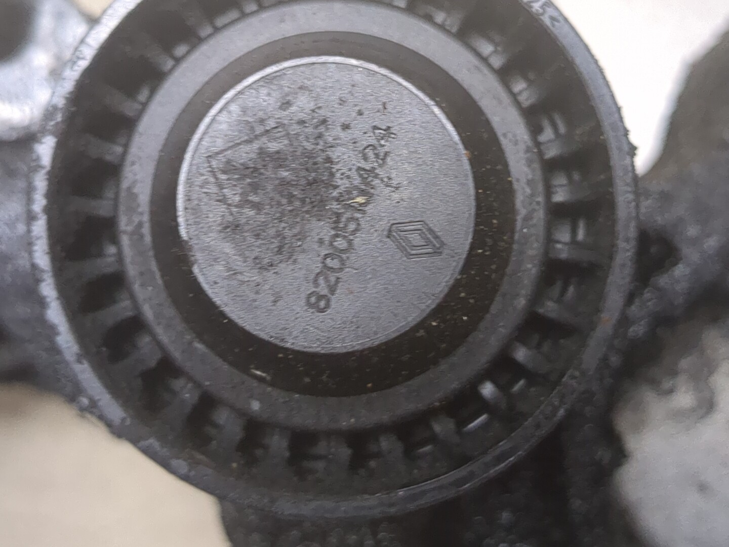 Кронштейн генератора