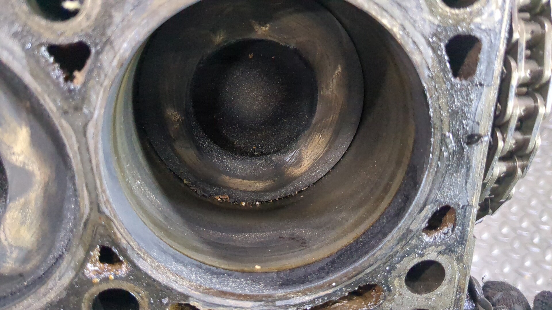 Блок двигателя