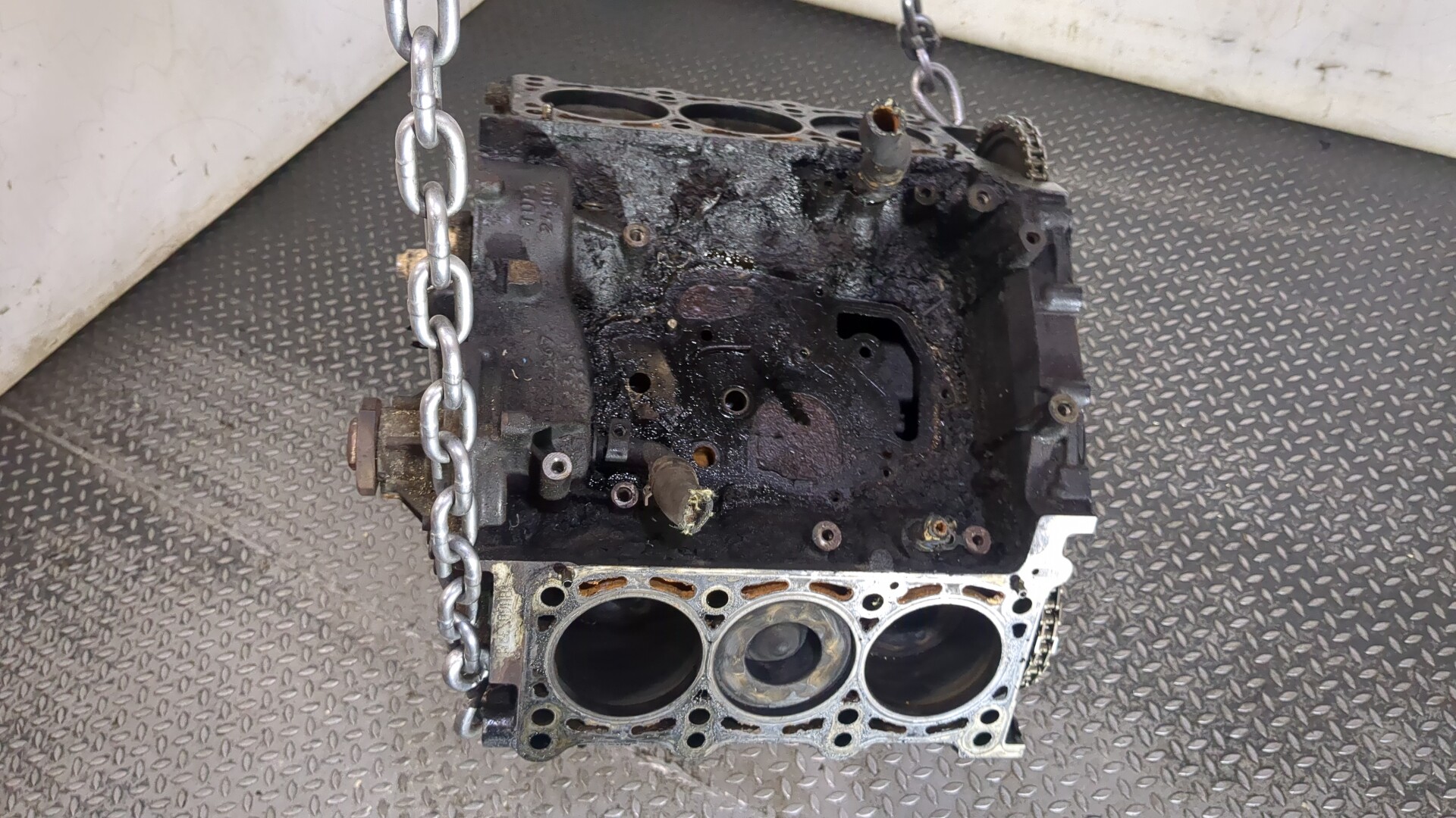 Блок двигателя