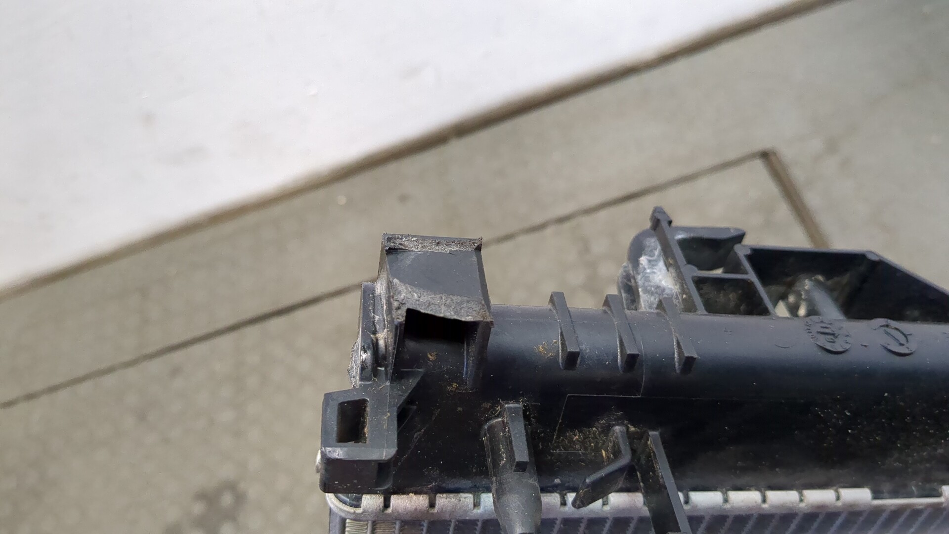 Радиатор охлаждения двигателя основной