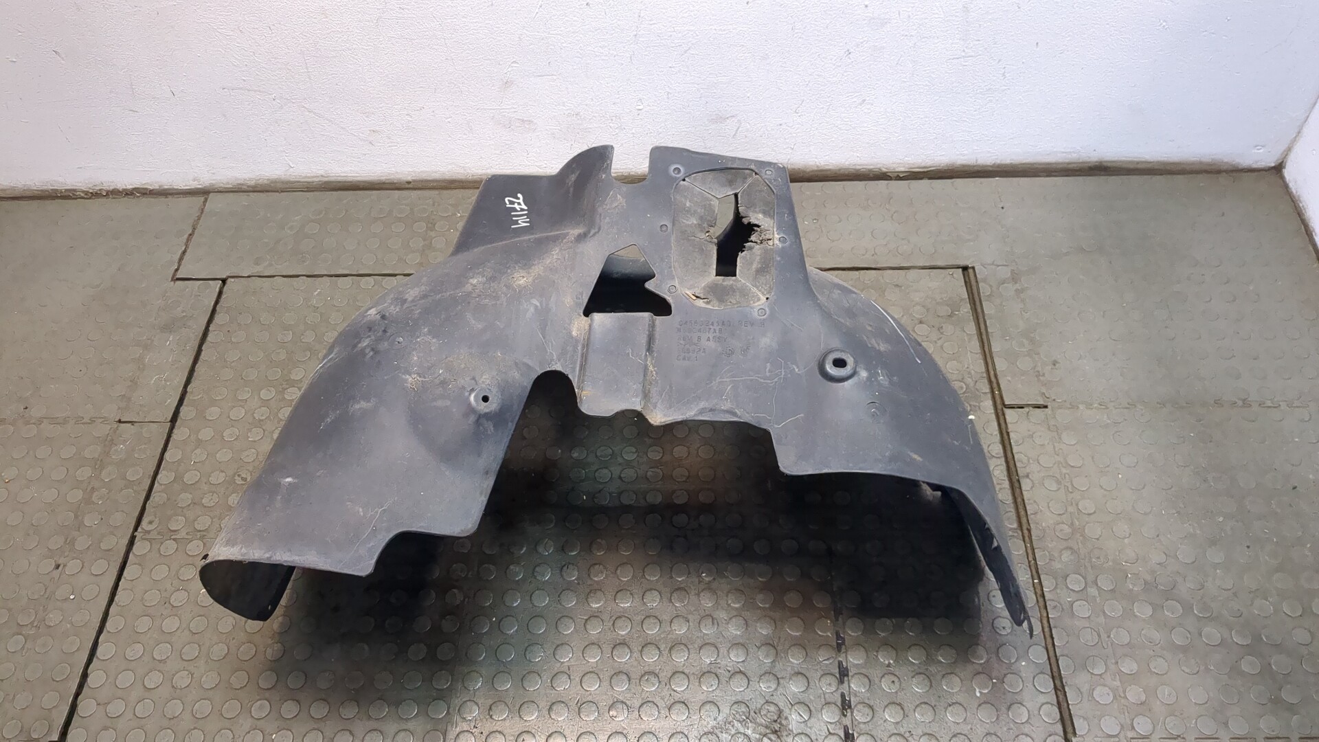 Локер передний левый