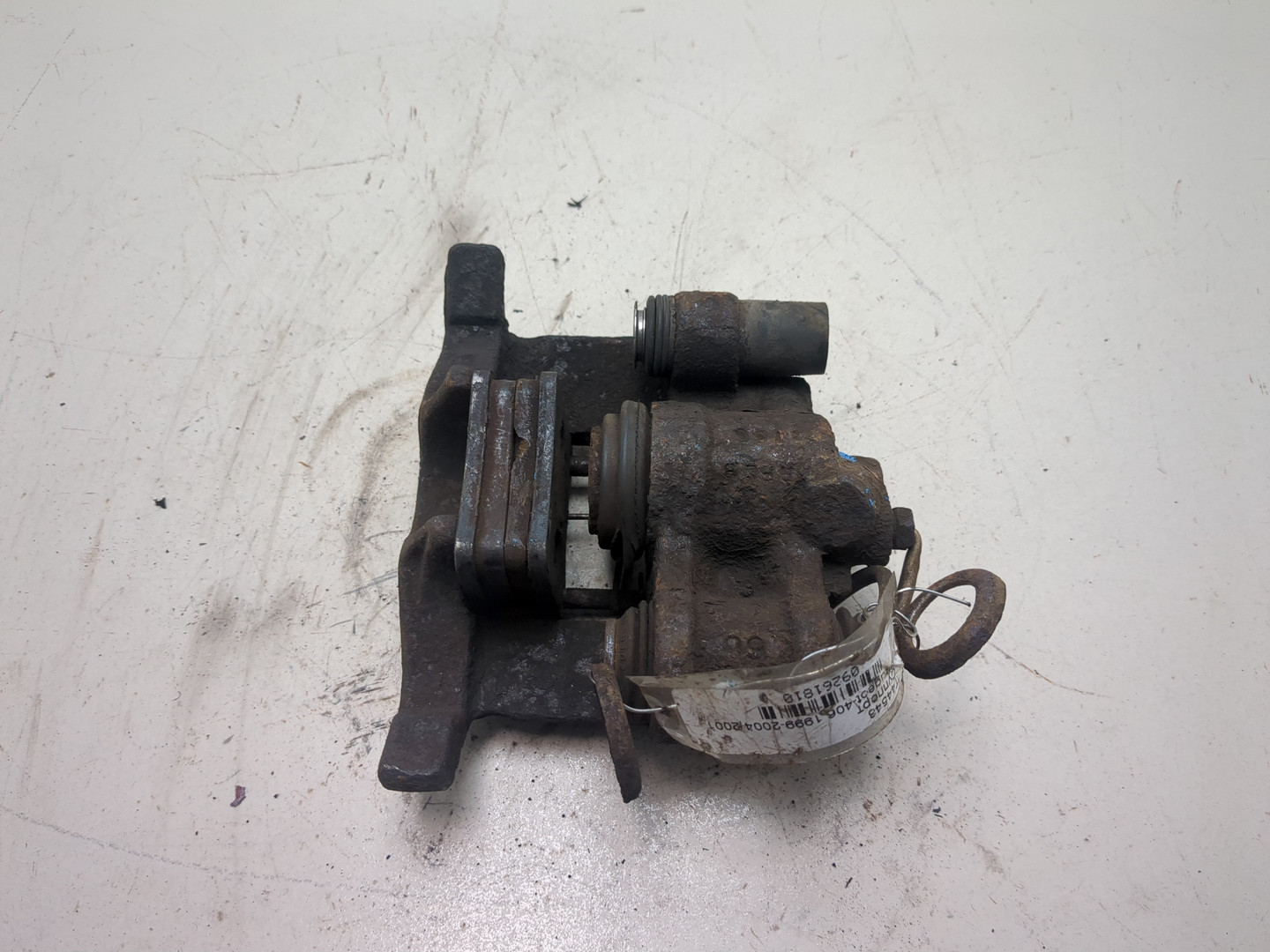 Суппорт задний правый