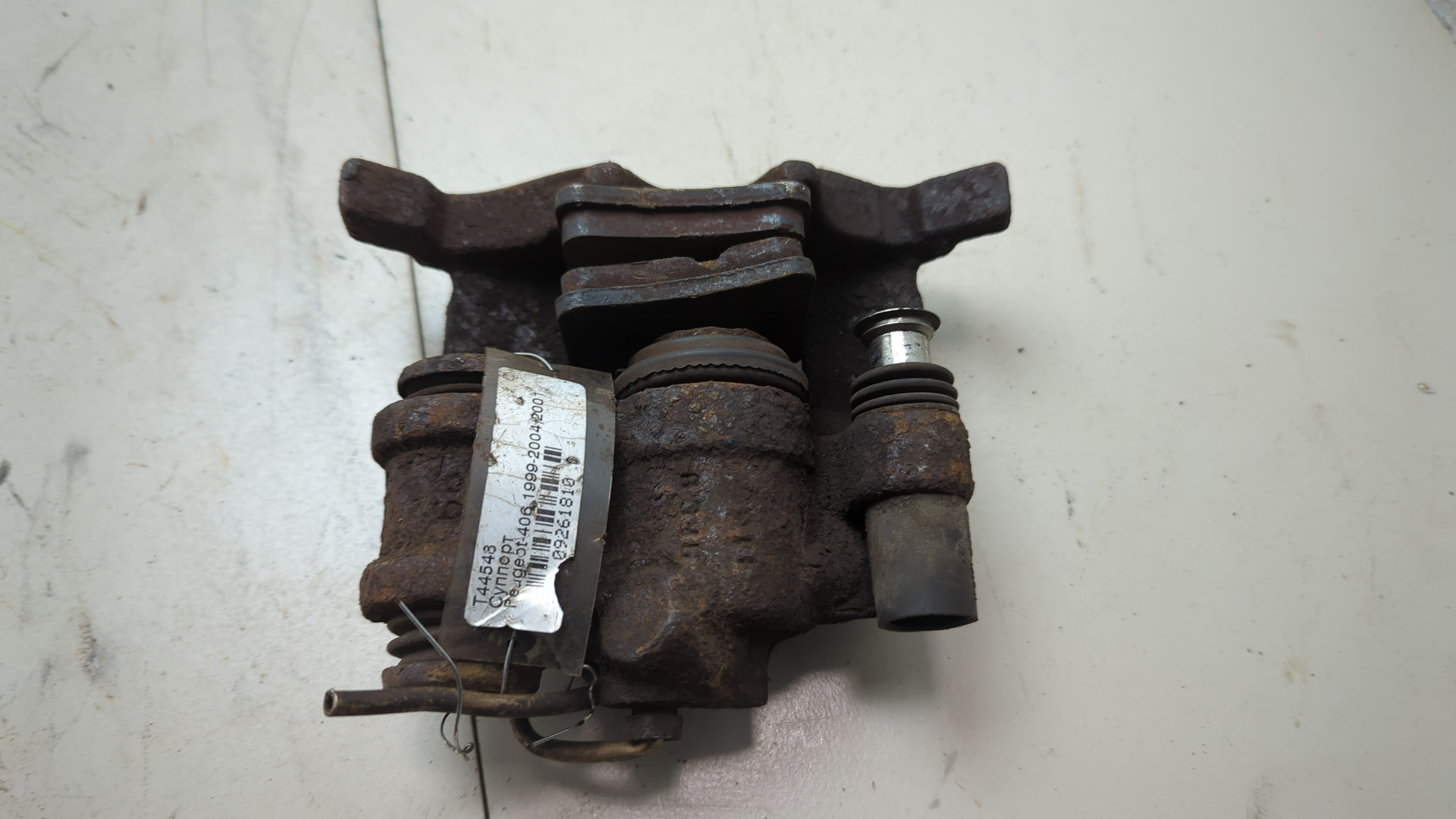 Суппорт задний правый