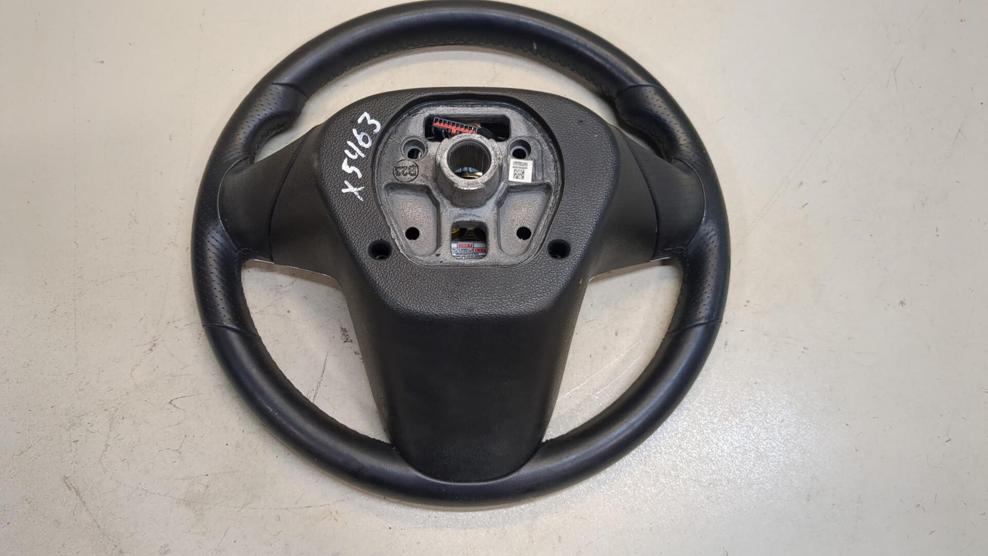 Рулевое колесо (руль)