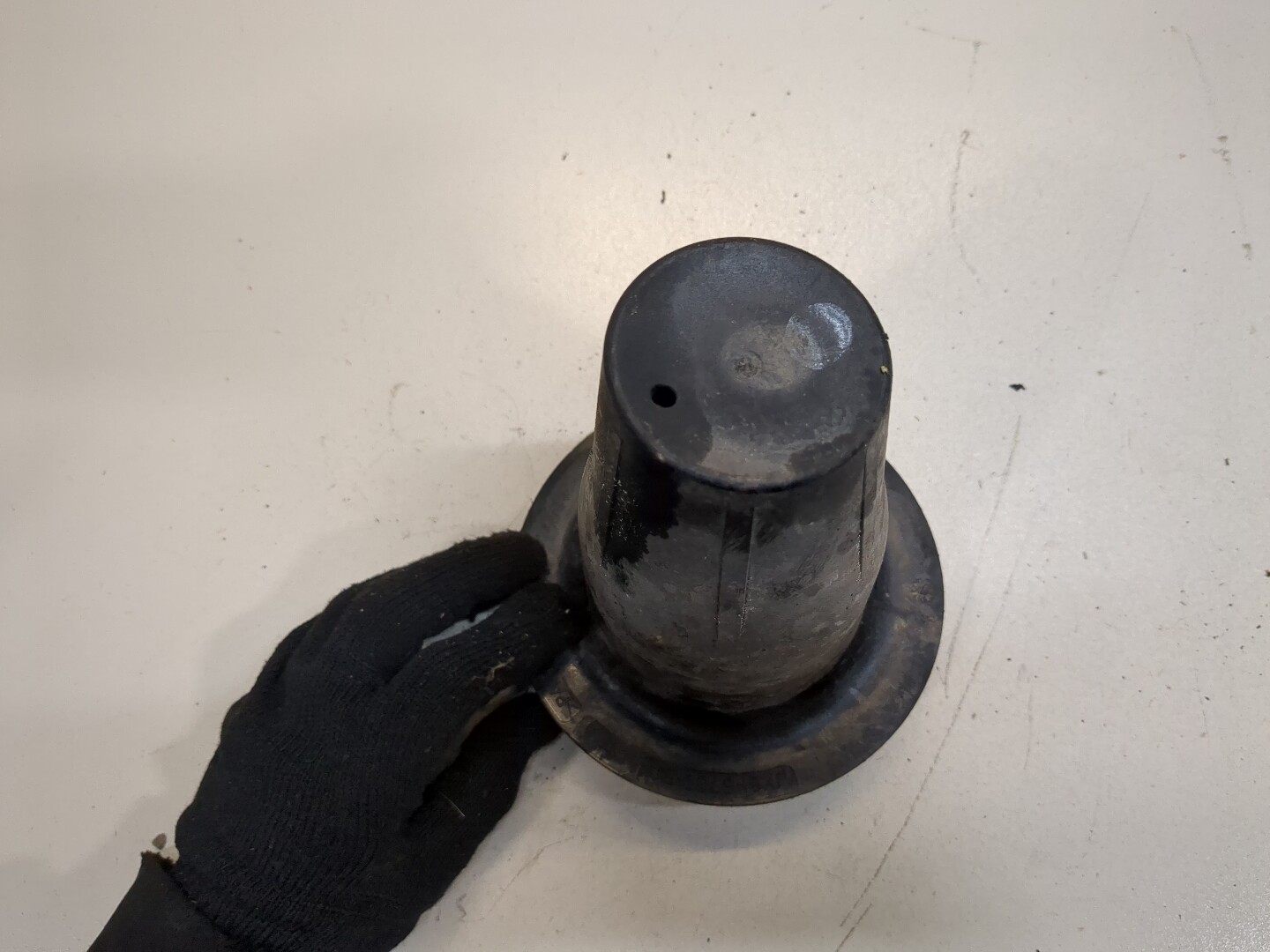 Отбойник переднего амортизатора