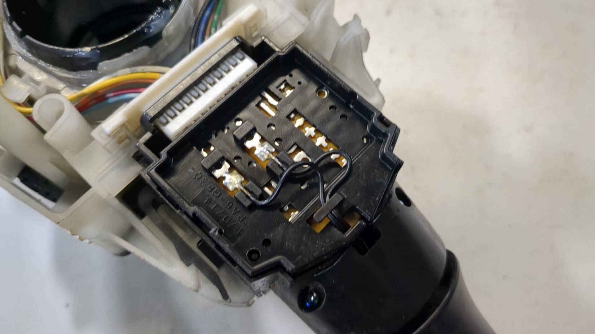 Переключатель подрулевой