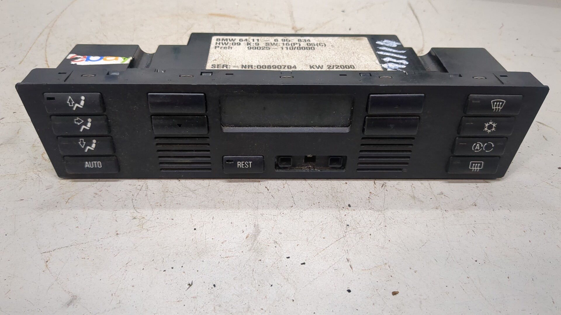 Переключатель отопителя