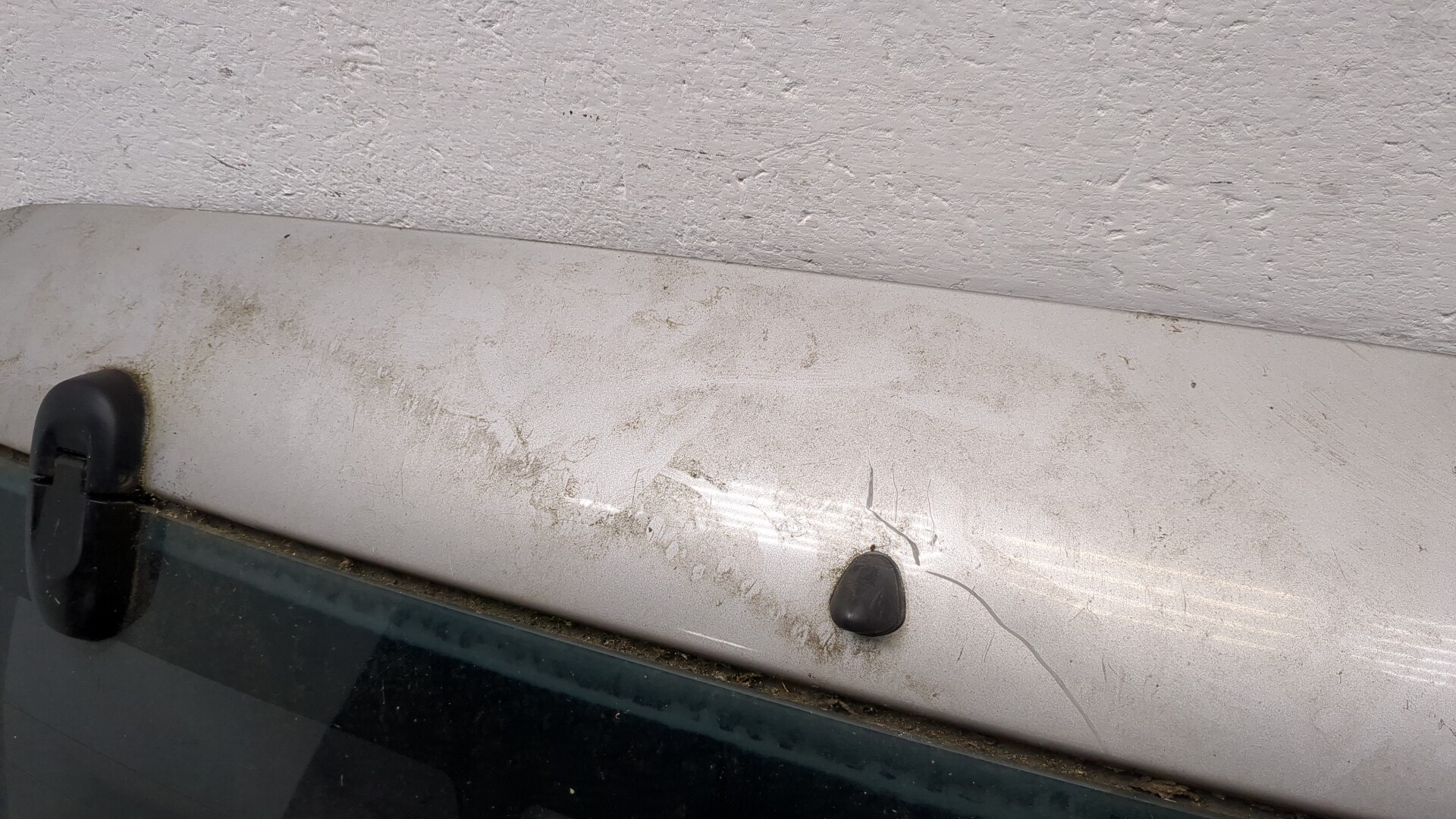 Дверь багажника