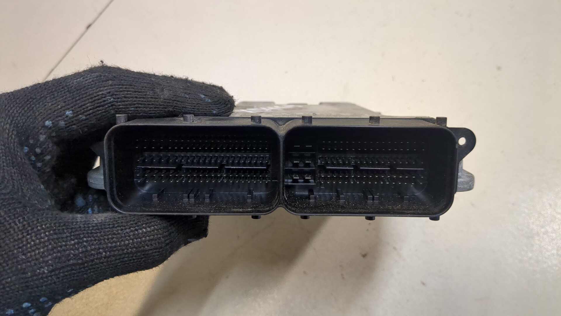 Блок управления двигателем