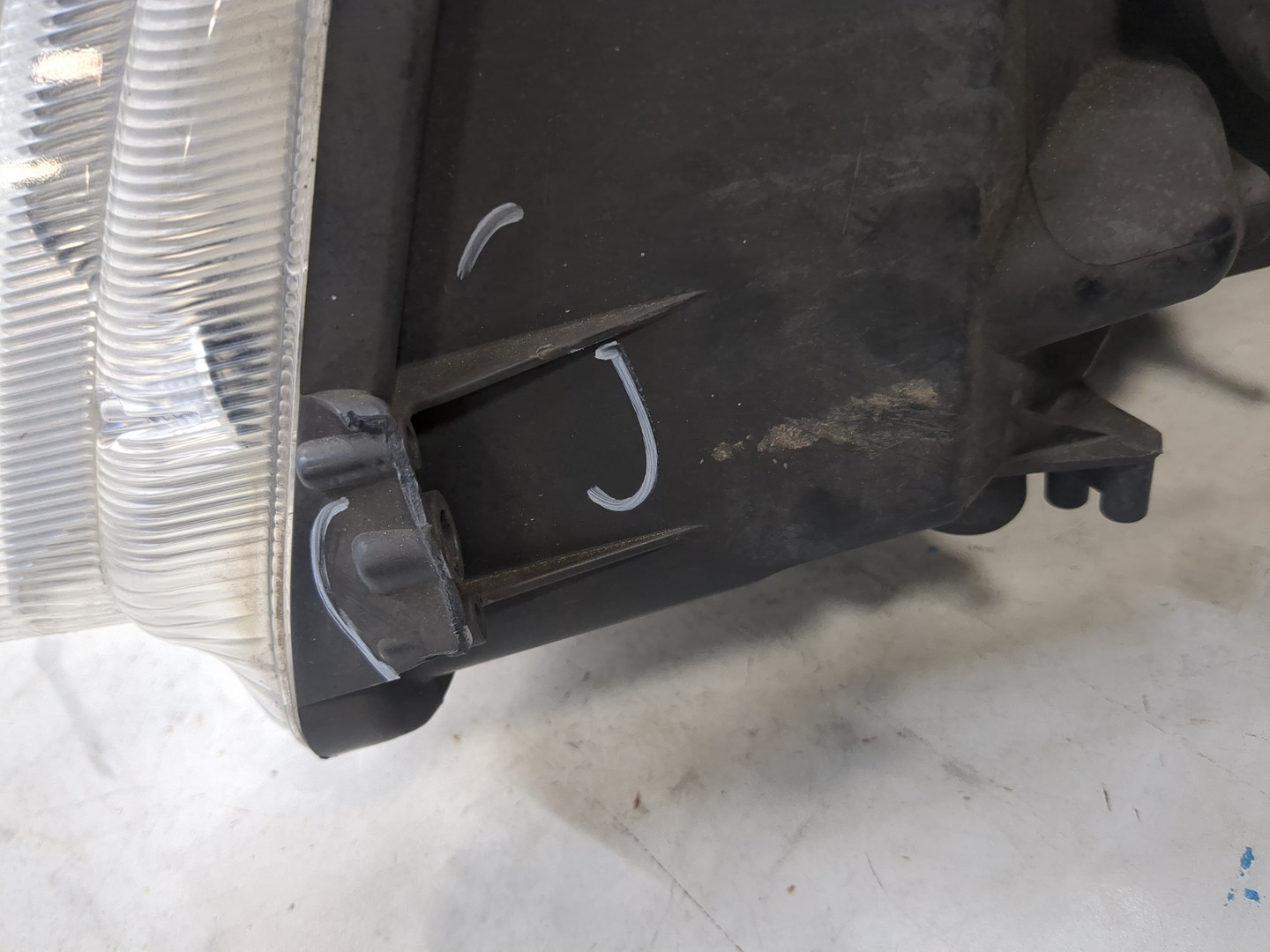 Фара правая