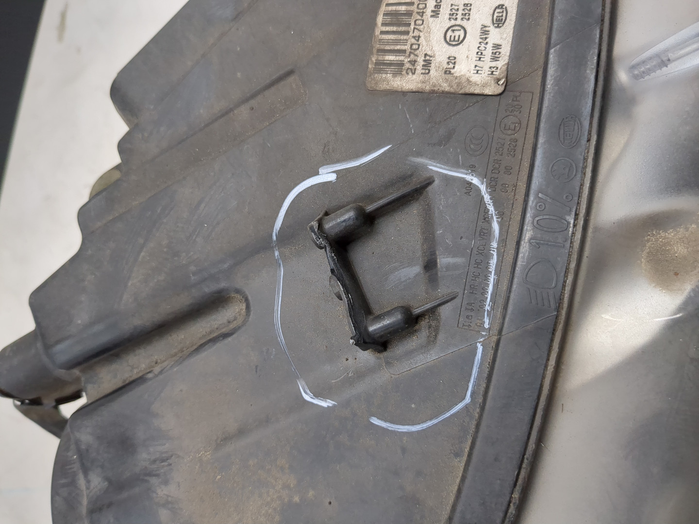 Фара правая