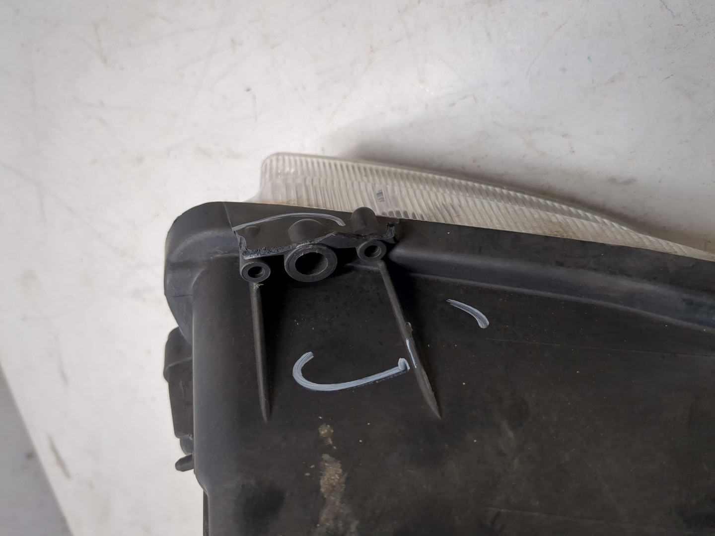 Фара правая