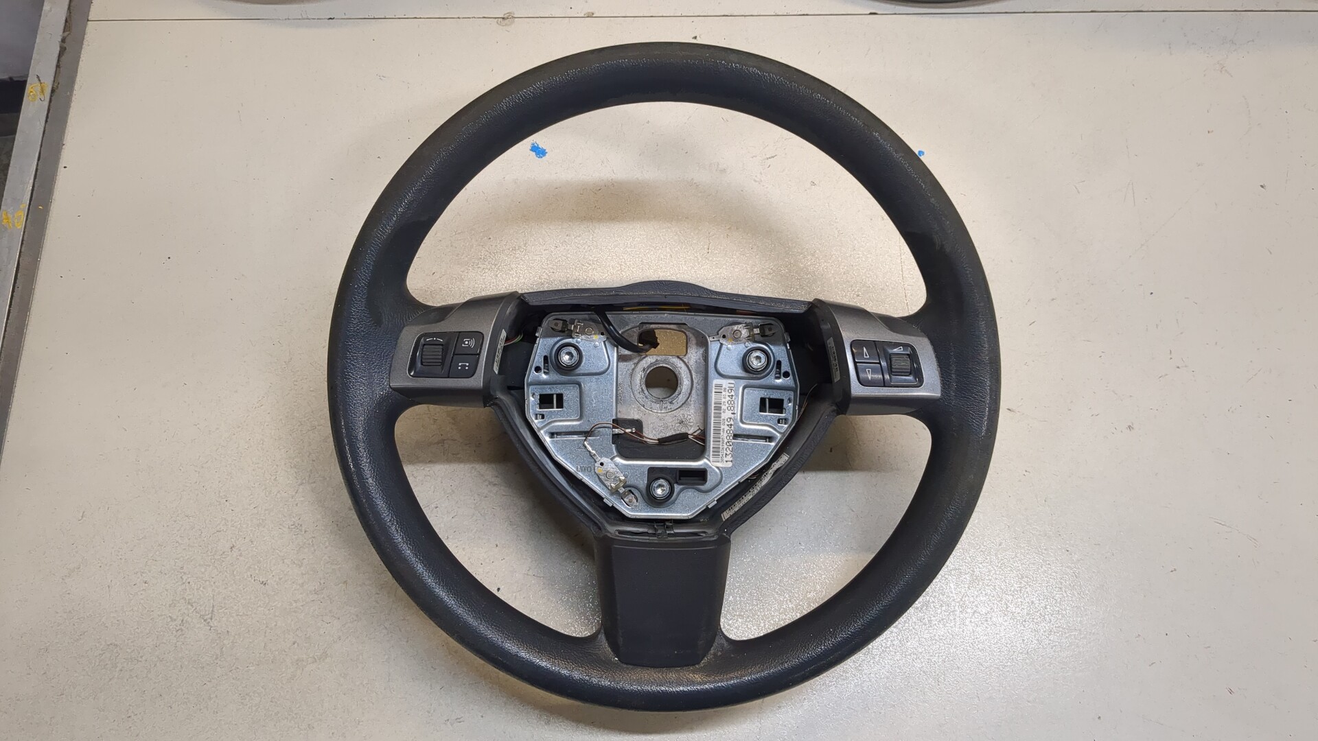 Рулевое колесо (руль)