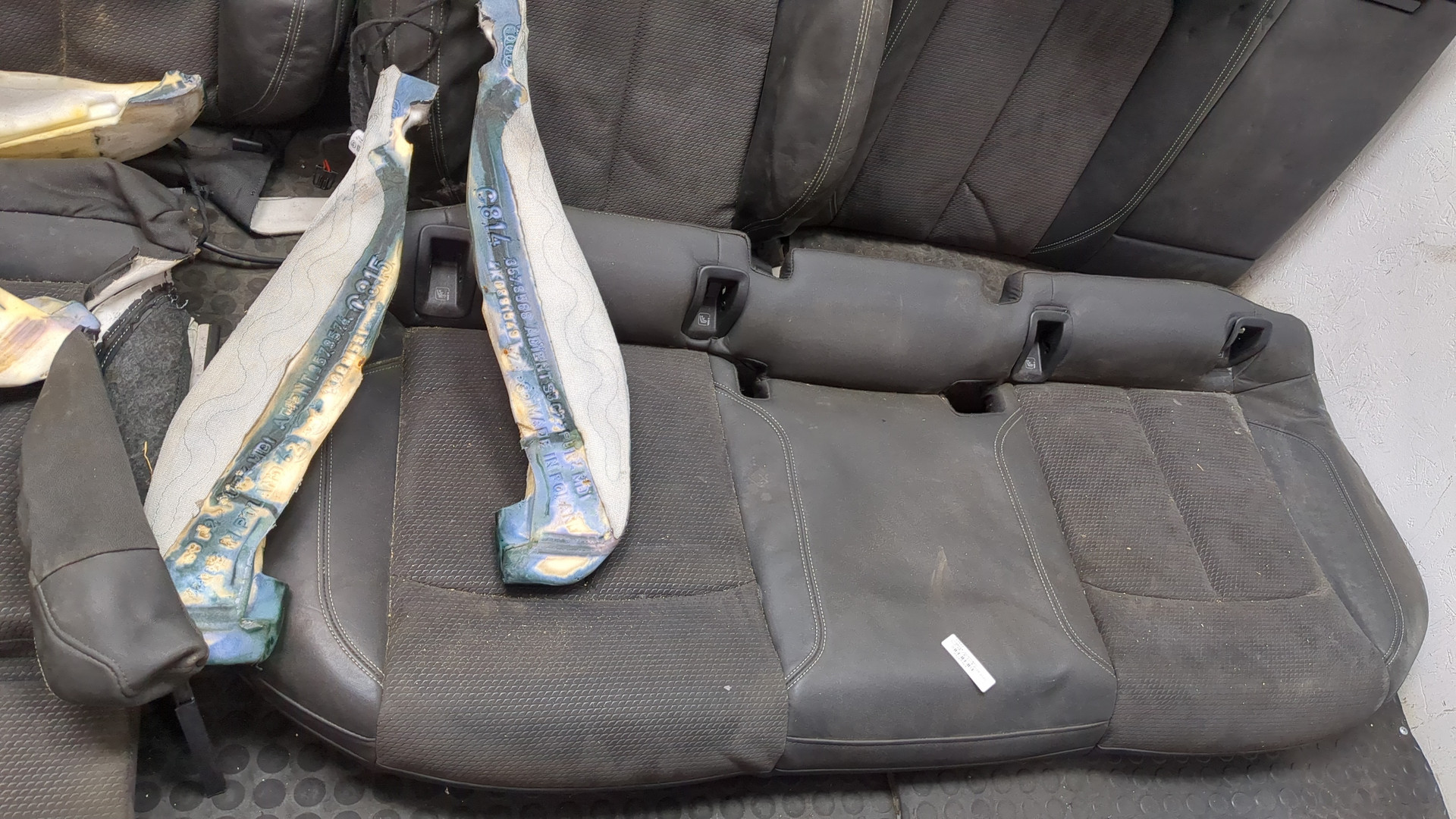 Сиденья комплект