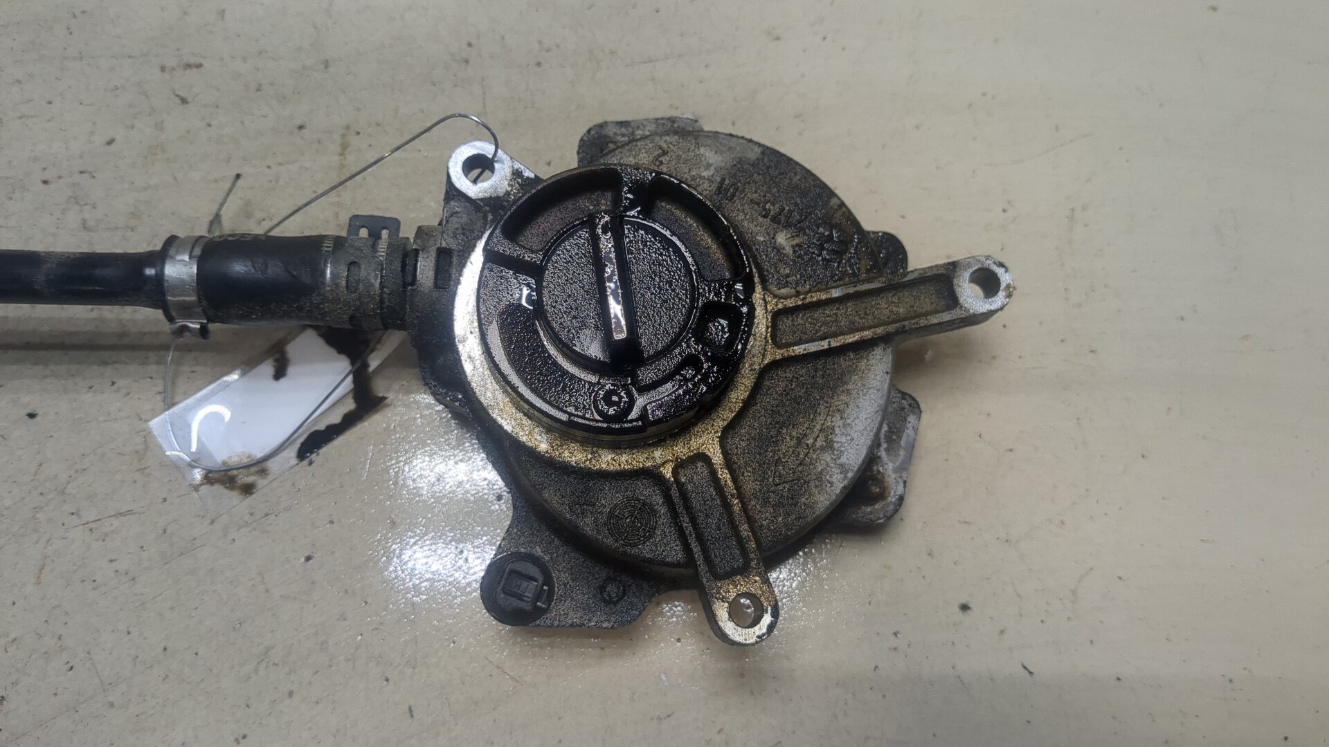 Насос вакуумный