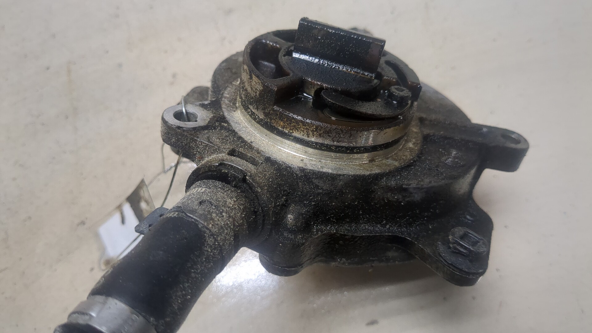 Насос вакуумный