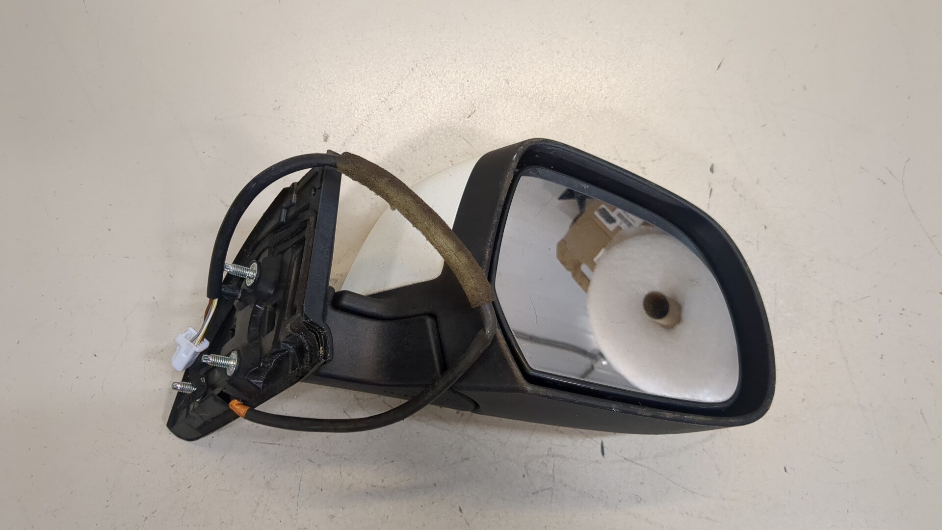 Зеркало правое электрическое