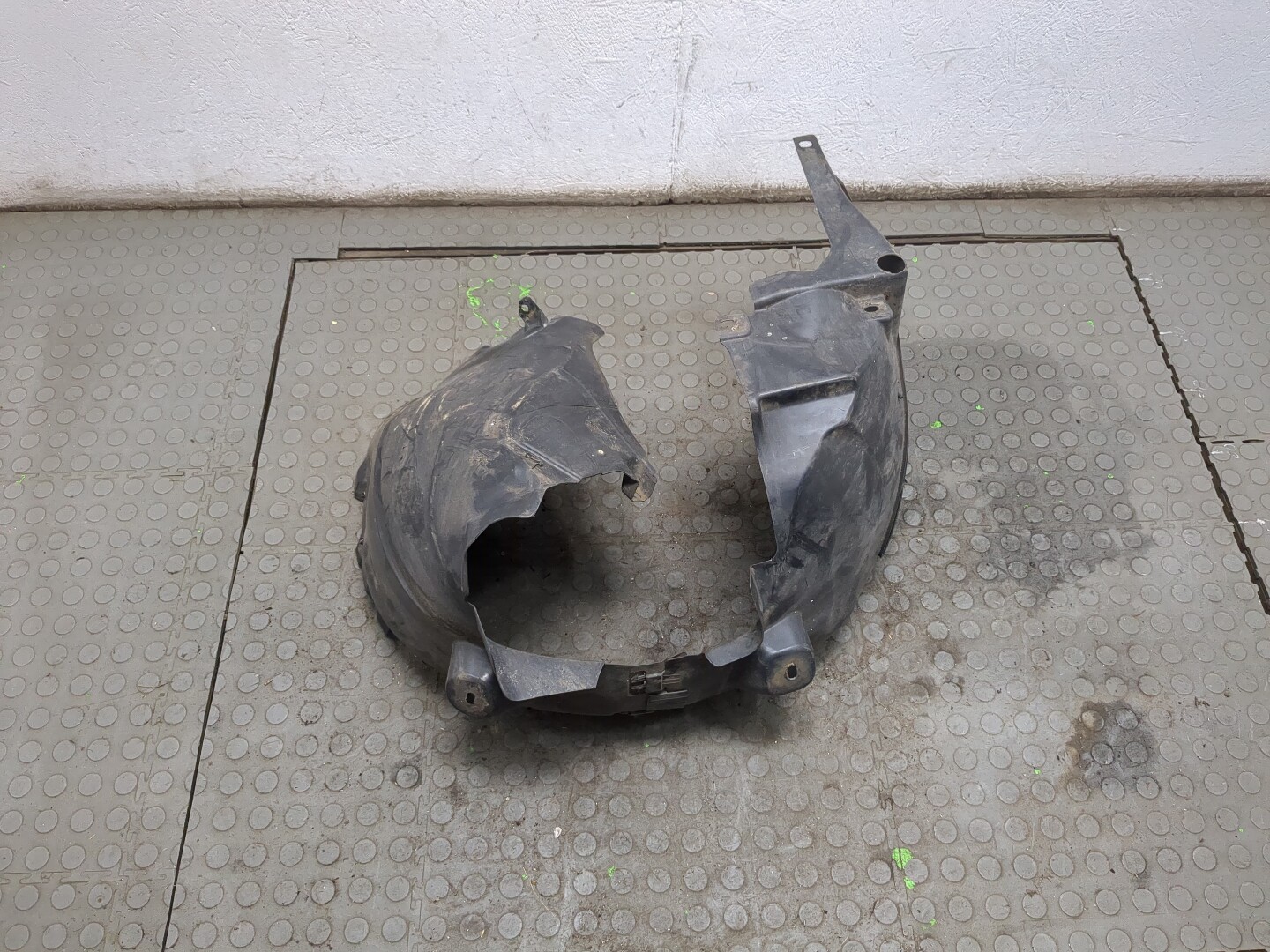 Локер передний правый