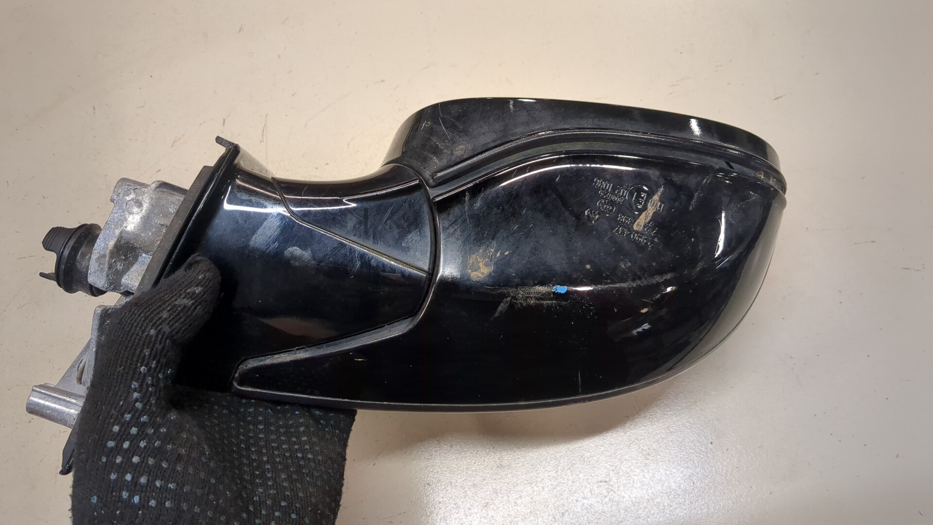 Зеркало правое электрическое