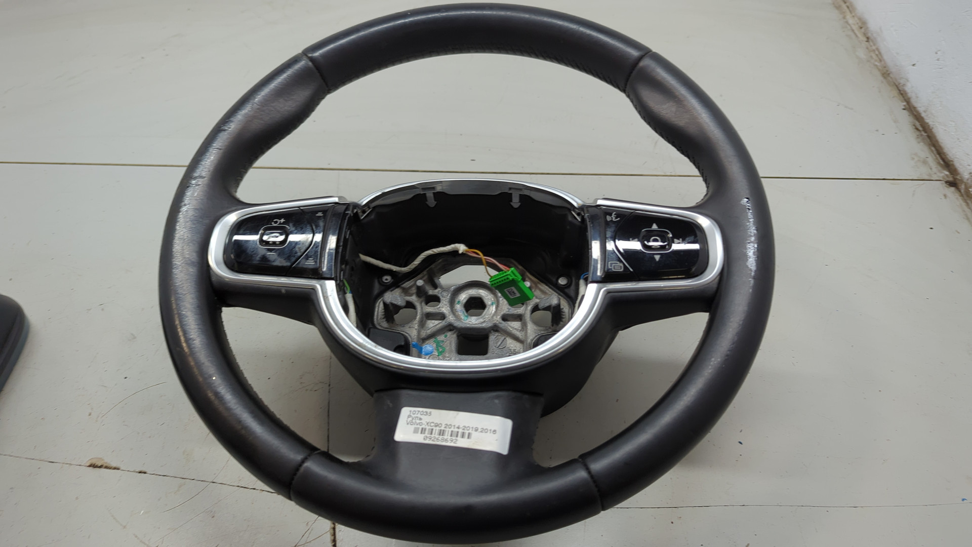 Рулевое колесо (руль)