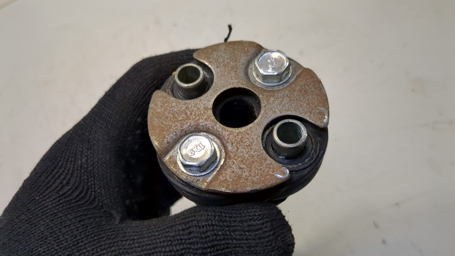 Кардан рулевой