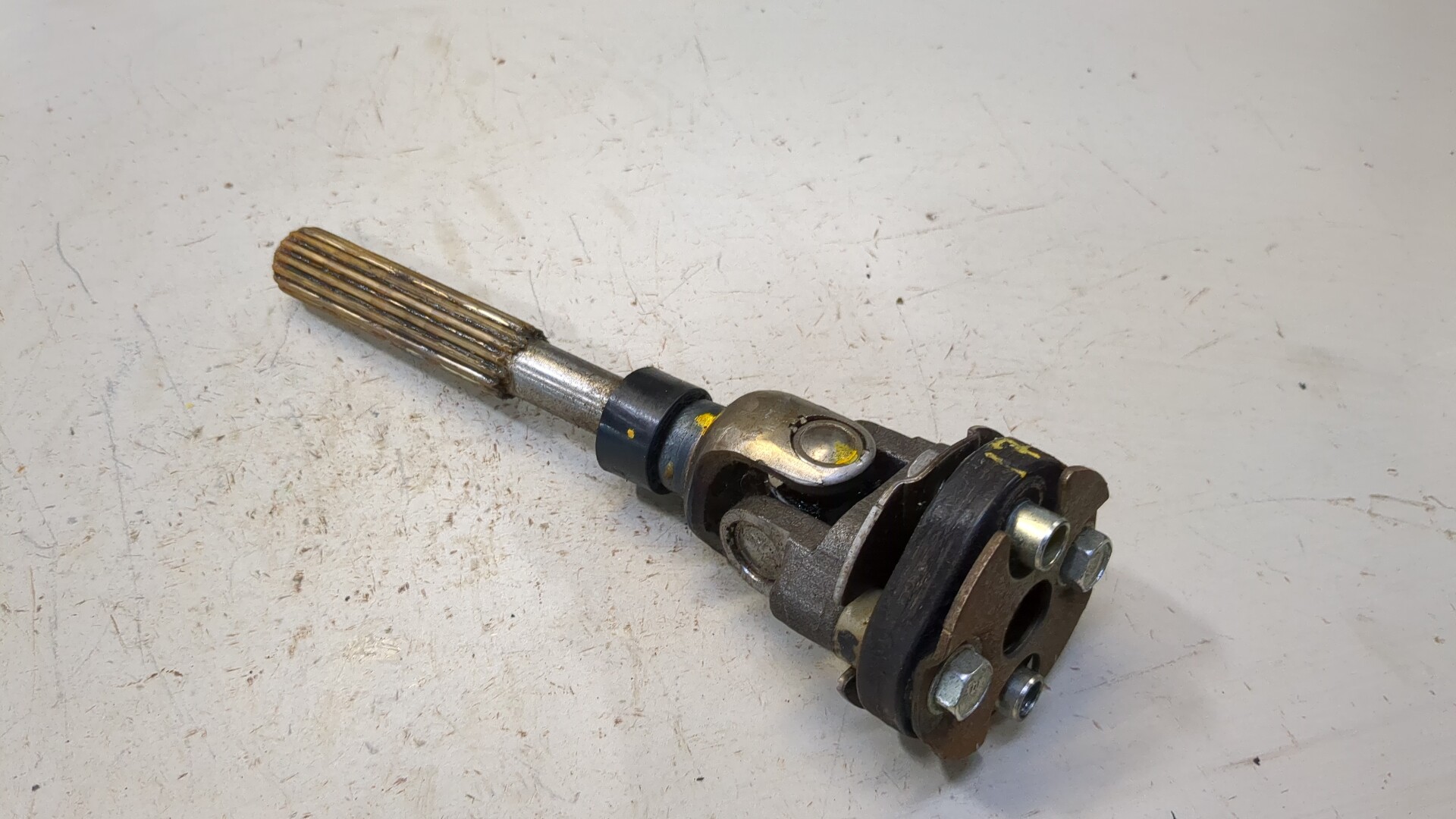 Кардан рулевой