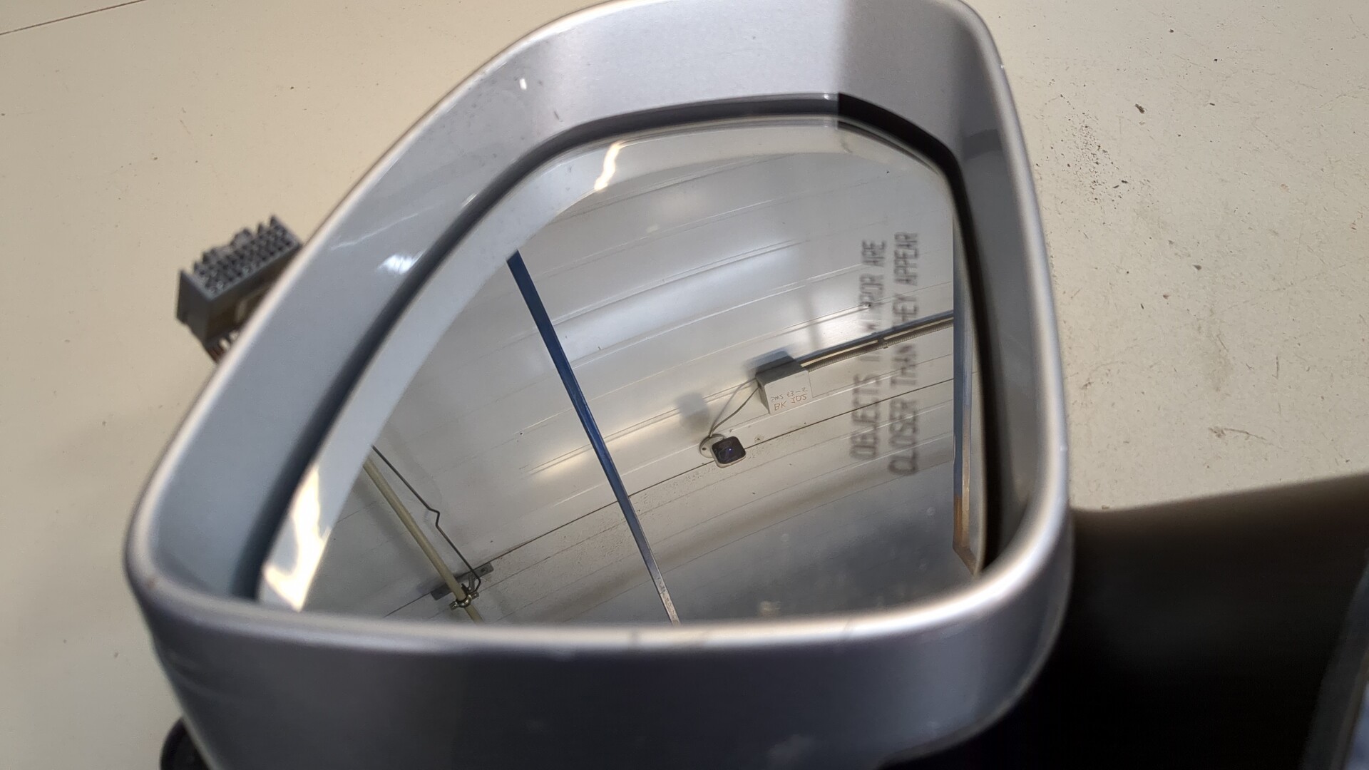 Зеркало правое электрическое