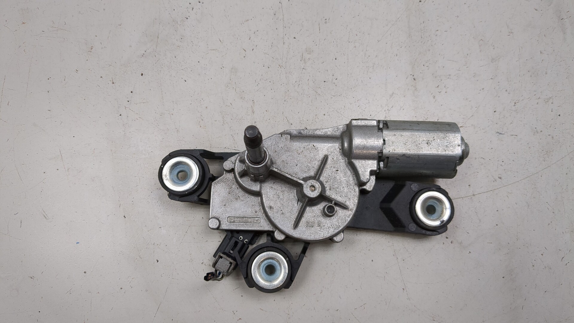 Моторчик стеклоочистителя задний