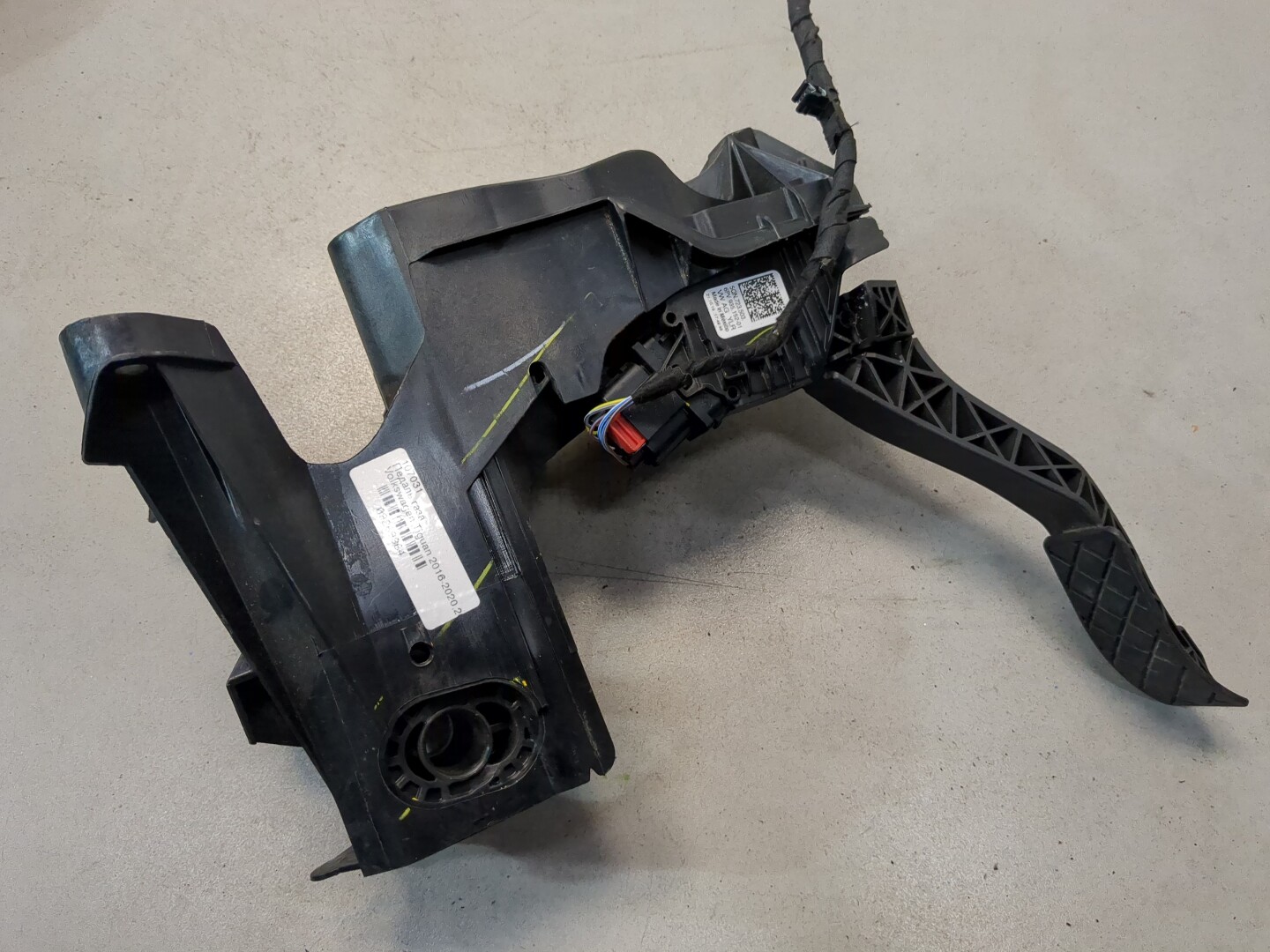 Педаль газа